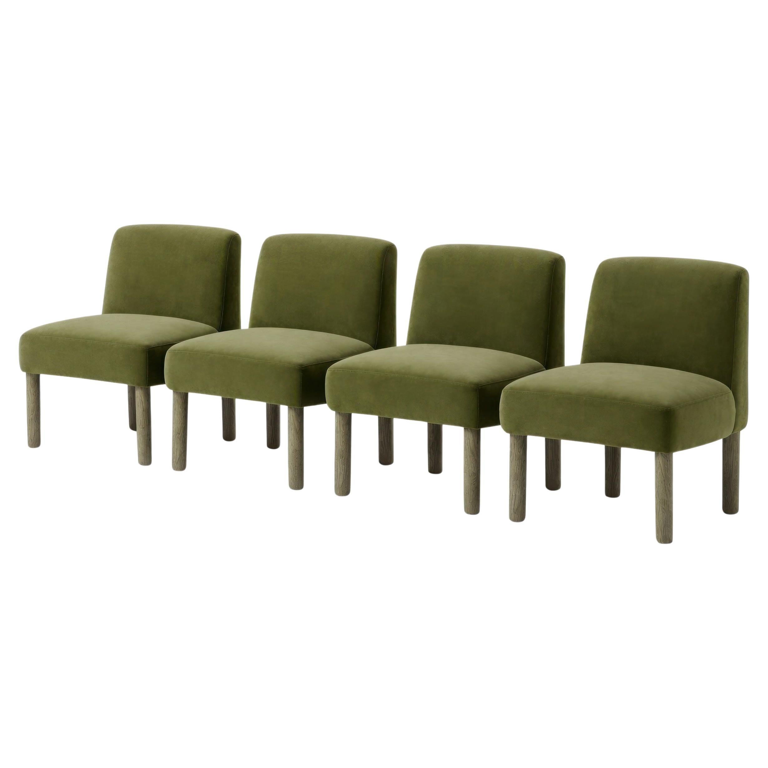Ensemble de 4 chaises de salle à manger sur mesure en laine noire bouclée en vente