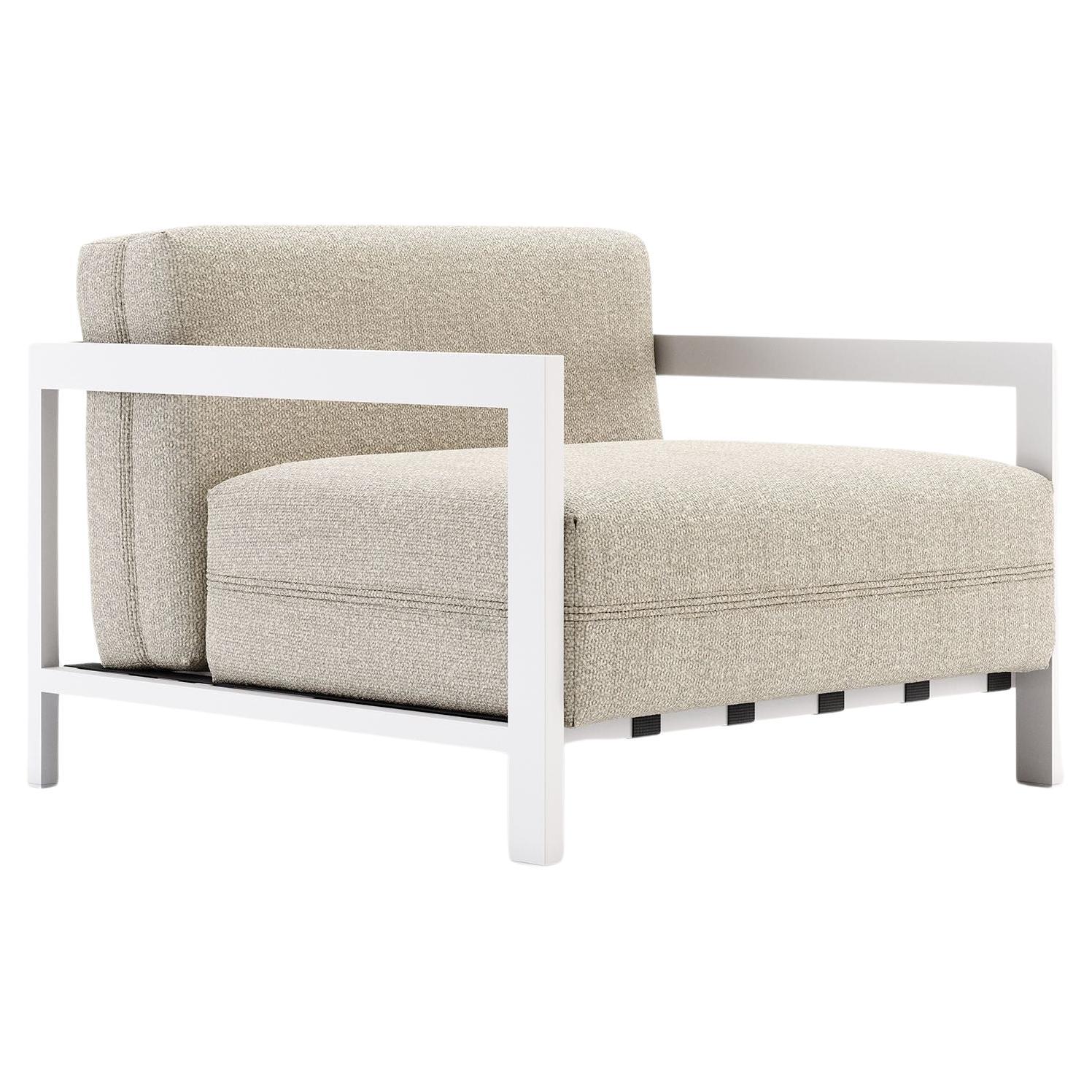 Poltrona da esterno con struttura in acciaio inox microtesturizzato