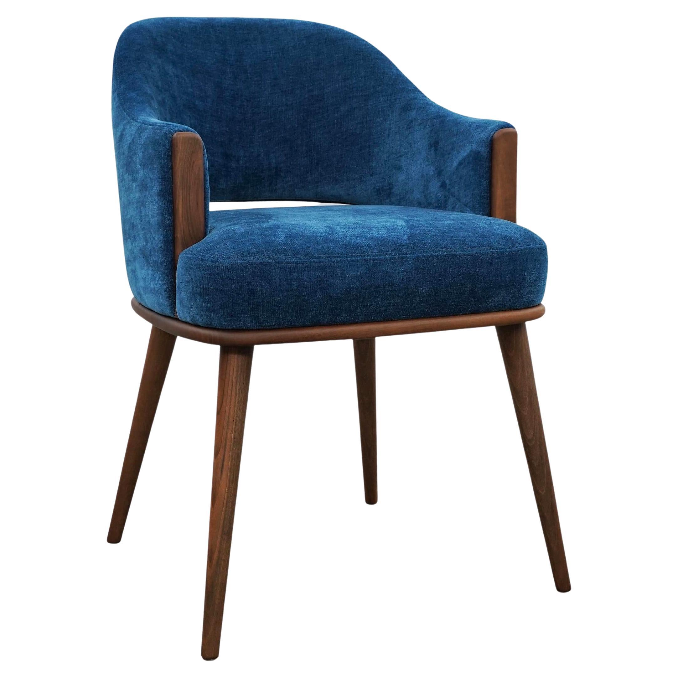 Contemporary Upholstered Dining in Blue Velvet For Sale