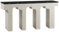 Table console architecturale avec plateau en marbre et structure en Oak Oak blanc Par José Castro
