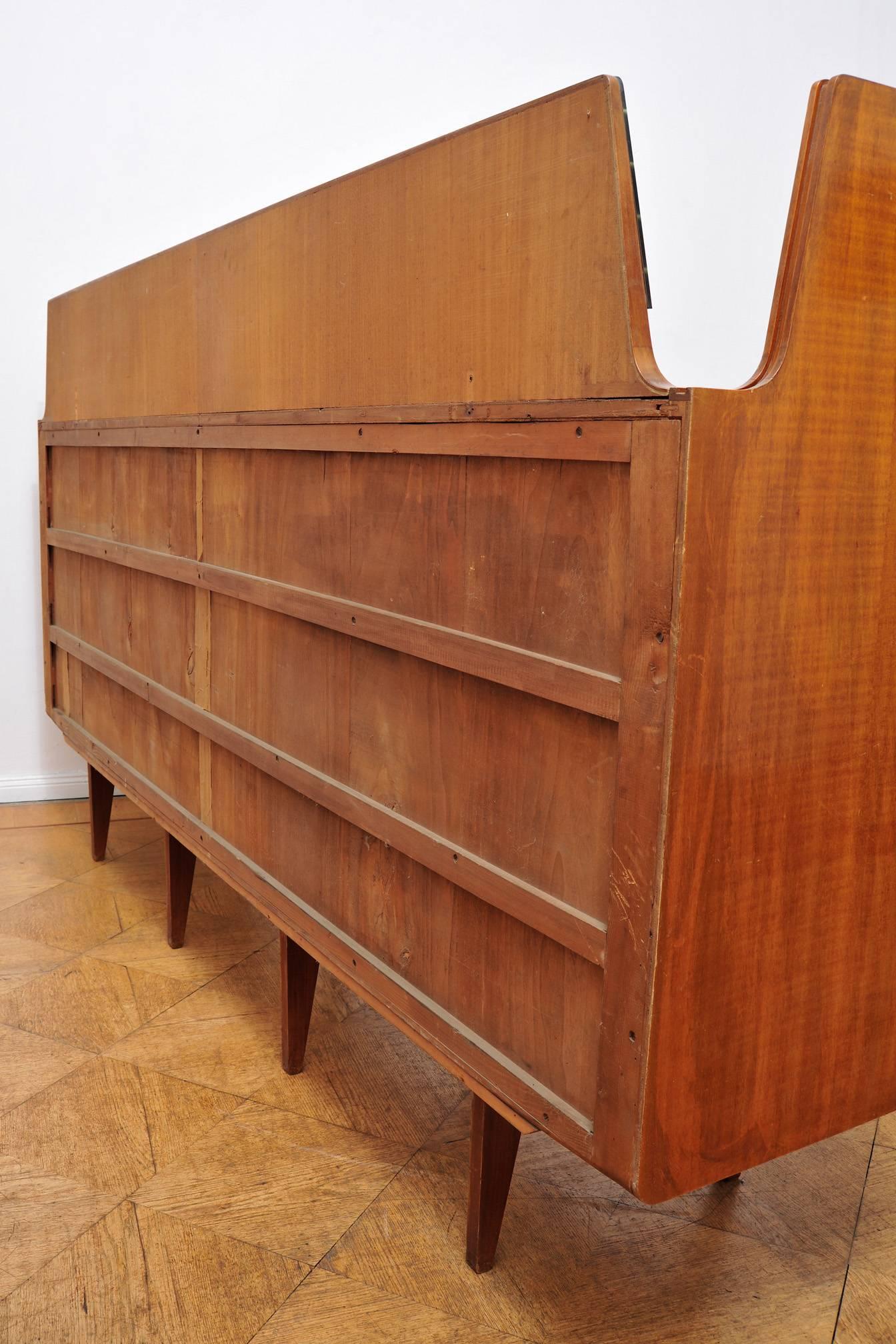 20th Century Italian Sideboard 1960s Made of Teak, Brass, Glass and Mirror For Sale 4
