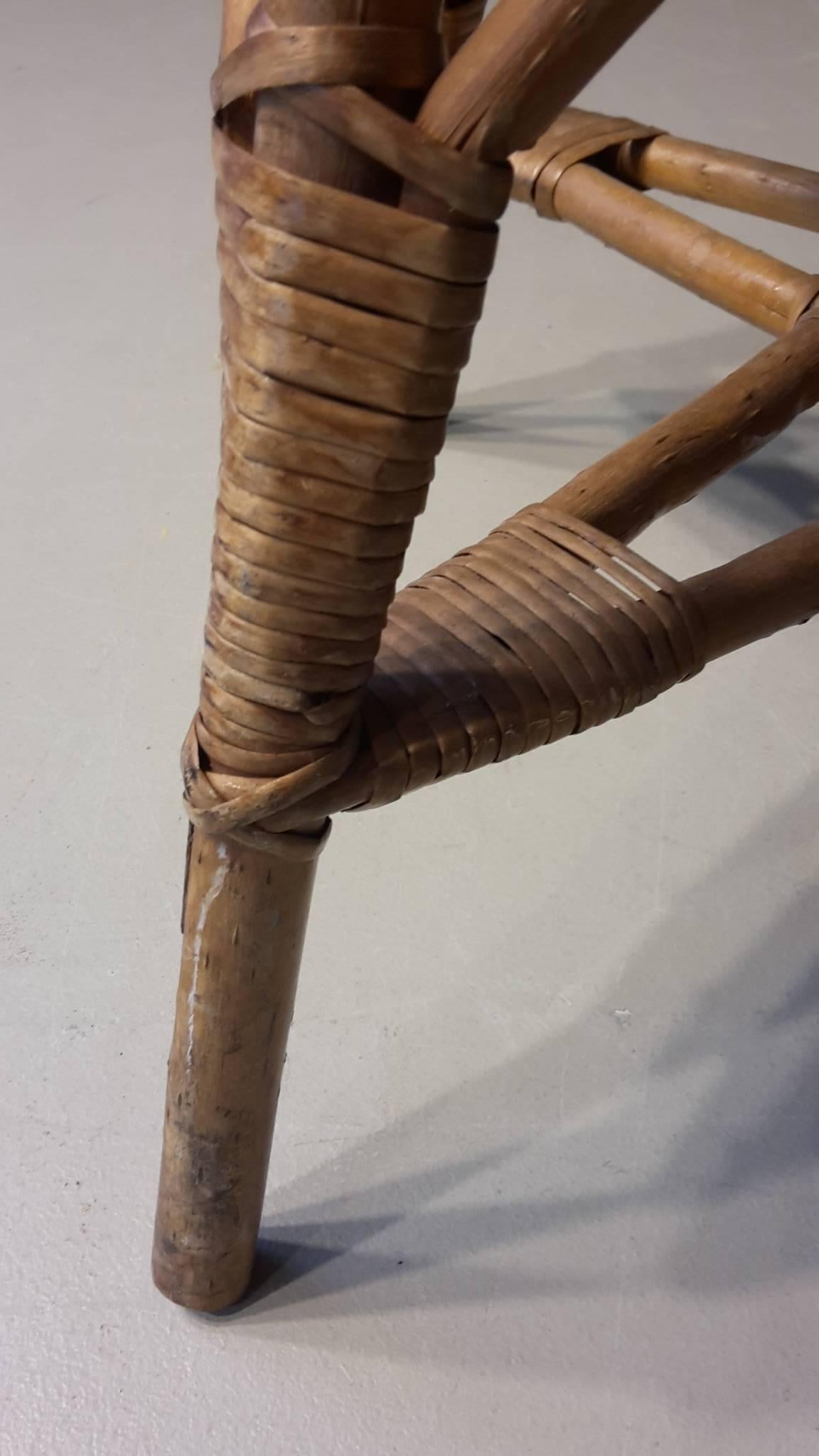 Mid-Century Modern 20th Century French Stool Made of Wicker, 1960s For Sale