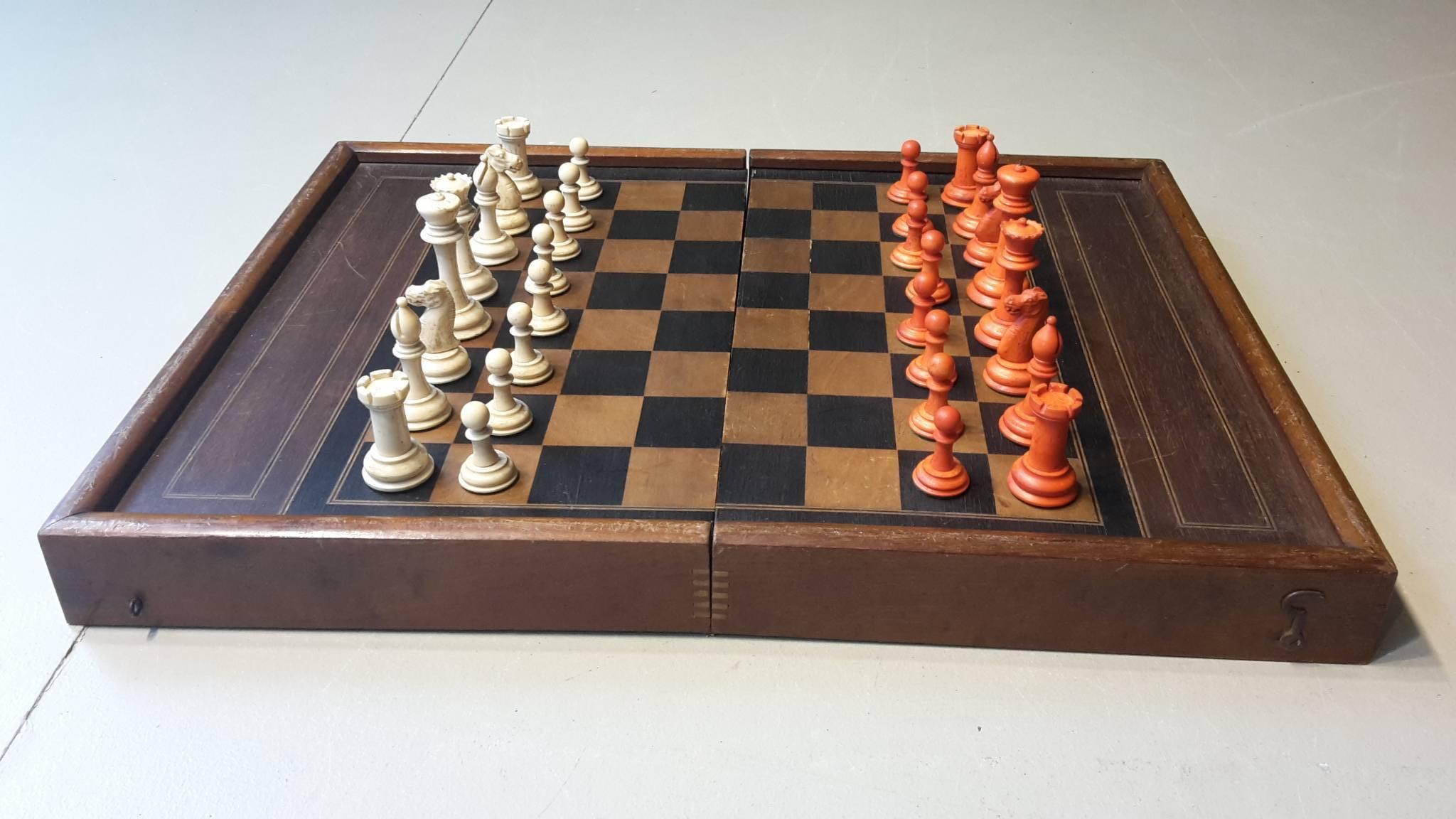 20th Century French Chess and Backgammon Game, 1940s 2