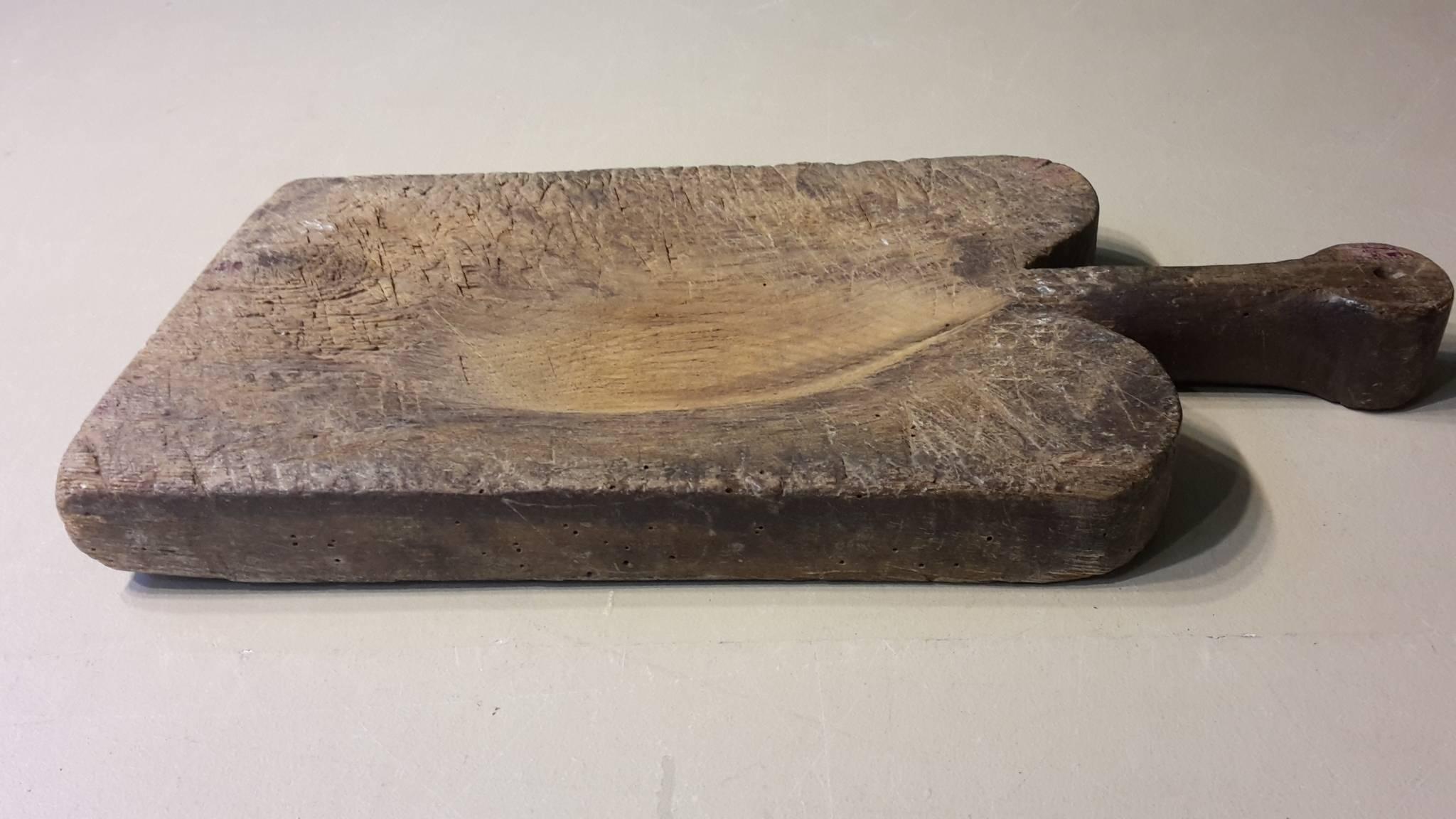 Early 20th Century French Wooden Cutting Board Made of Ash Tree In Good Condition In Berlin, DE