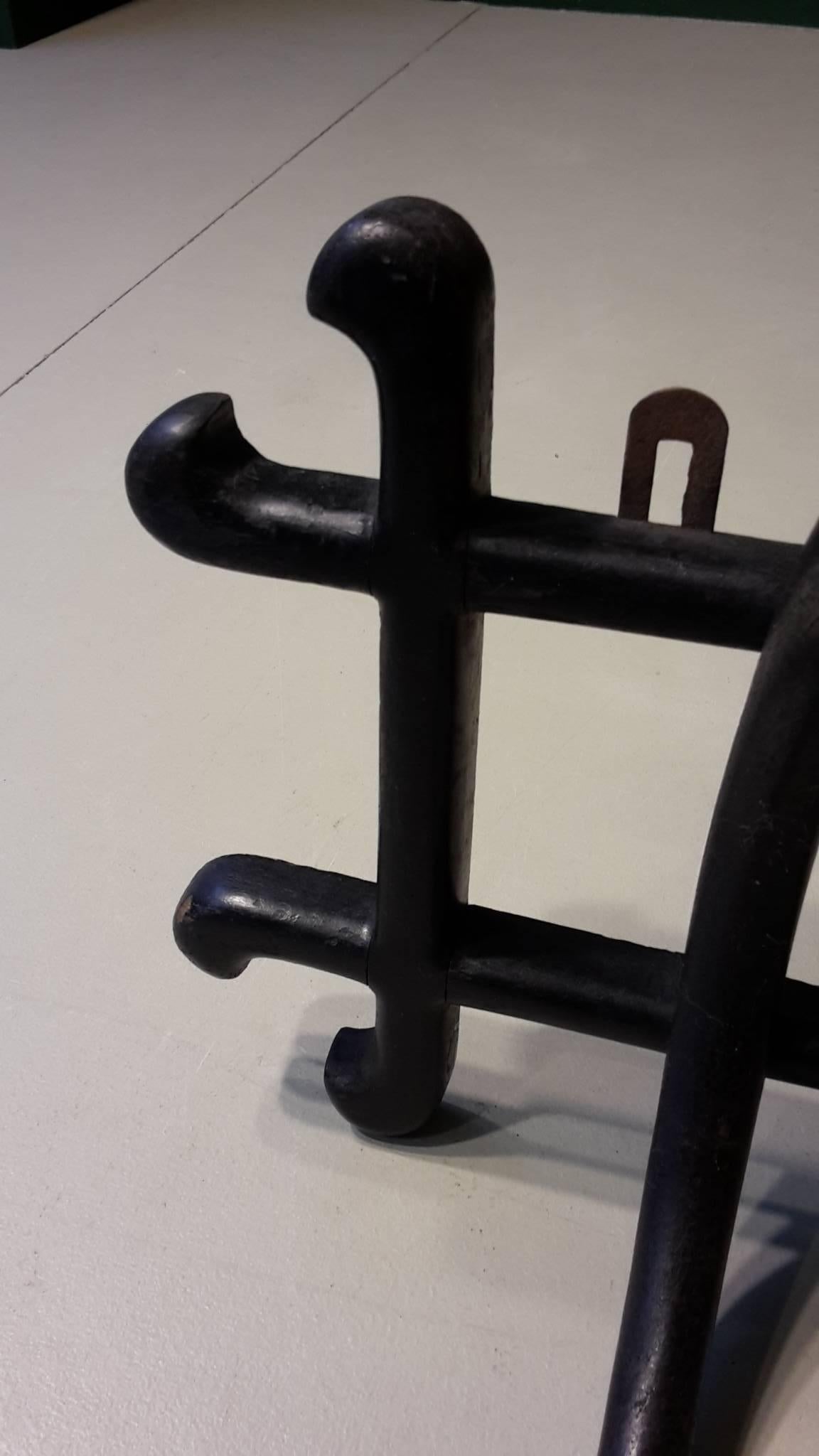 Early 20th Century German Black Thonet Wall Coat Rack Made of Bentwood For Sale 1