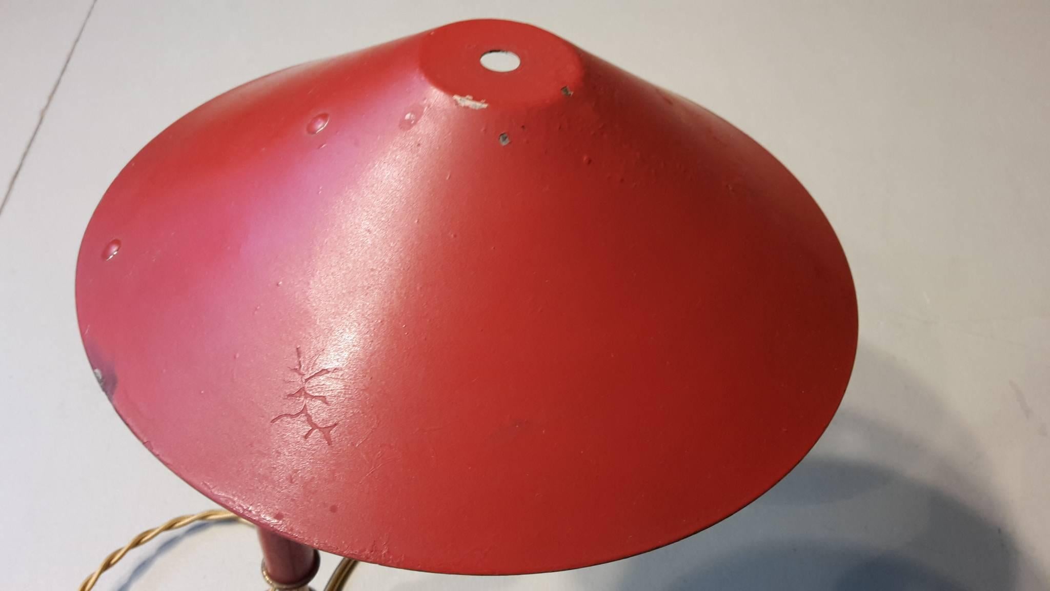20th Century French Red Reading Lamp Made of Brass and Enameled Metal, 1960s 5