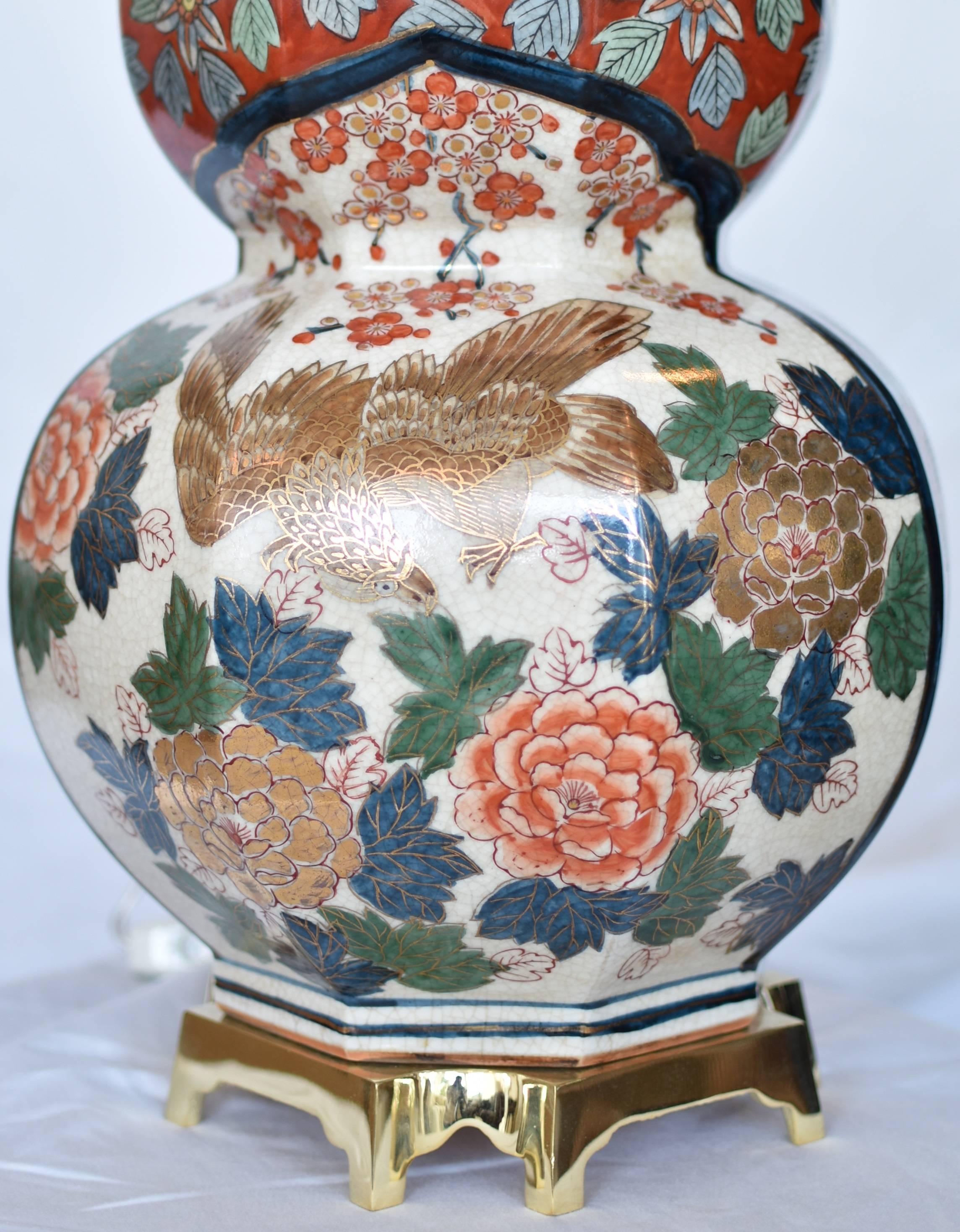 Hand-Painted Japanese Contemporary Red Green Gold Imari Porcelain Table Lamp