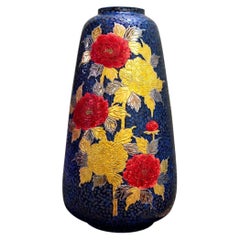 Japanese Imari Porcelain Vase, Peony Design, Black Red Gold