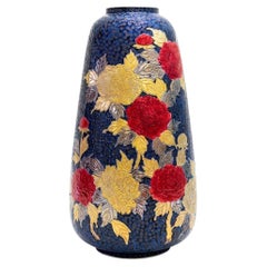 Japanese Imari Porcelain Vase, Peony Design, Black Red Gold