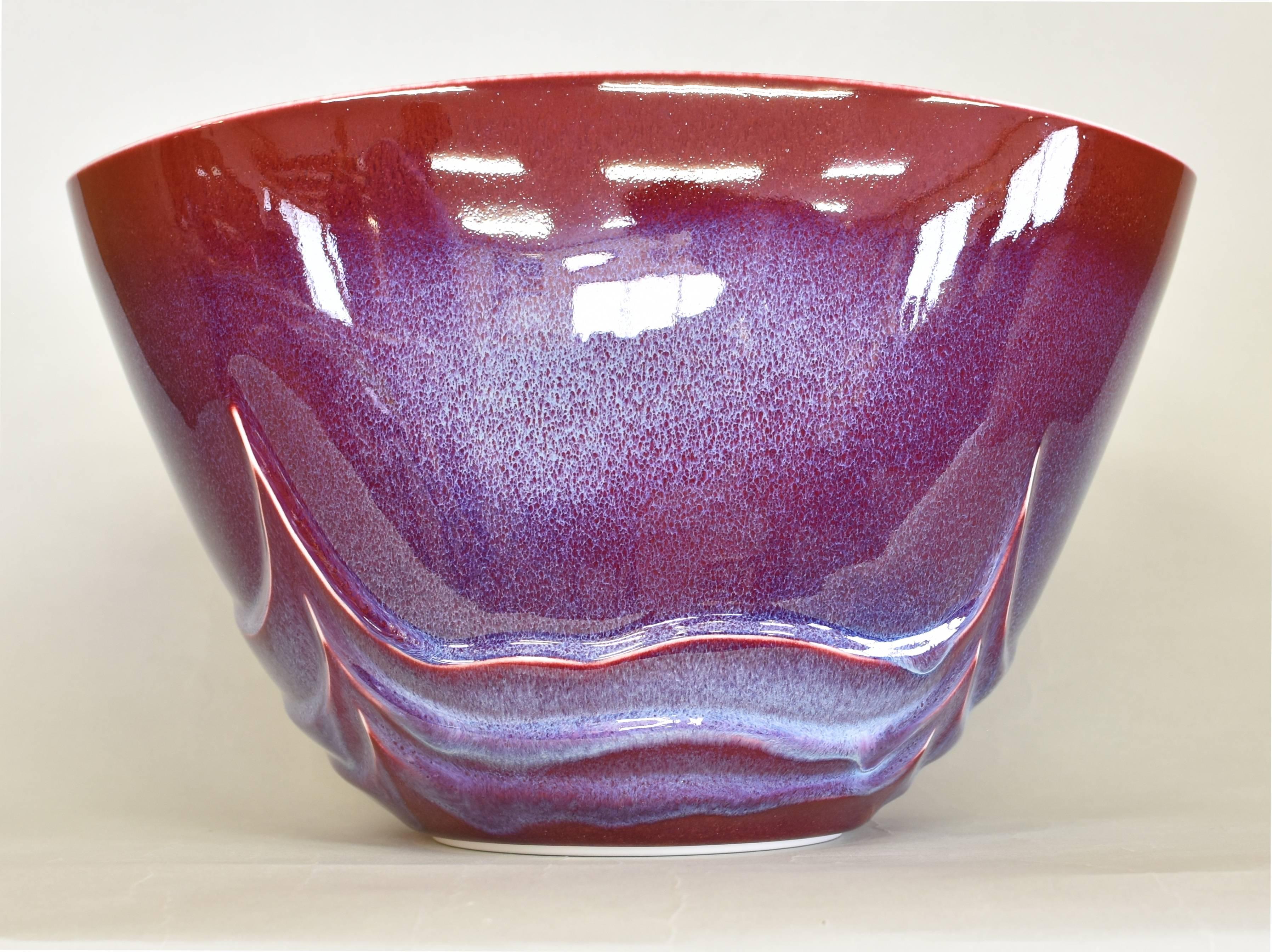  Decorative Glazed Red Decorative Porcelain Vase by Japanese Master Artist 4