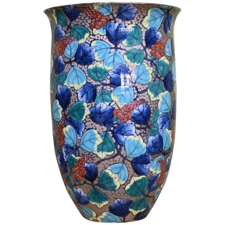 Japanese Contemporary Platinum Green Blue Porcelain Vase by Master Artist, 4 For Sale 2