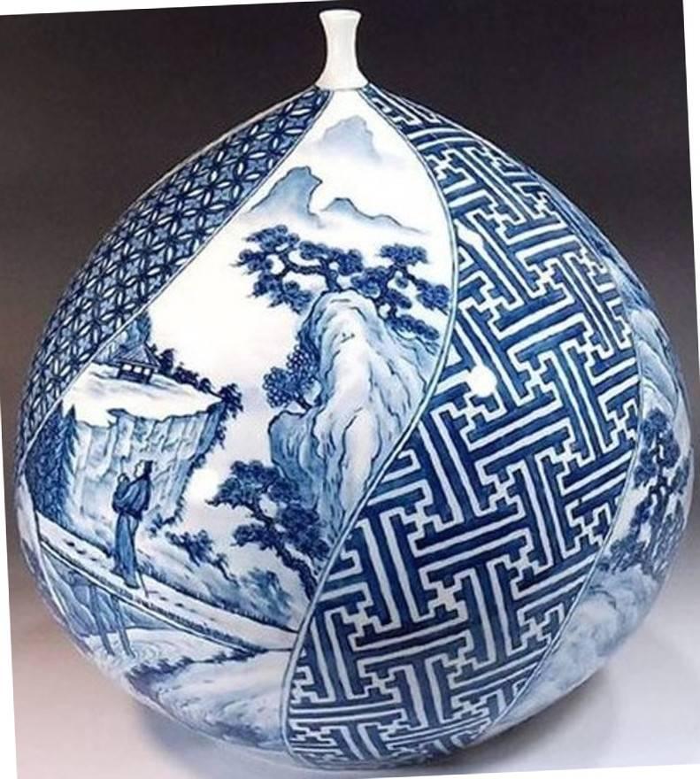 Japanese Large Imari Porcelain Vase by Fujii Tadashi 1