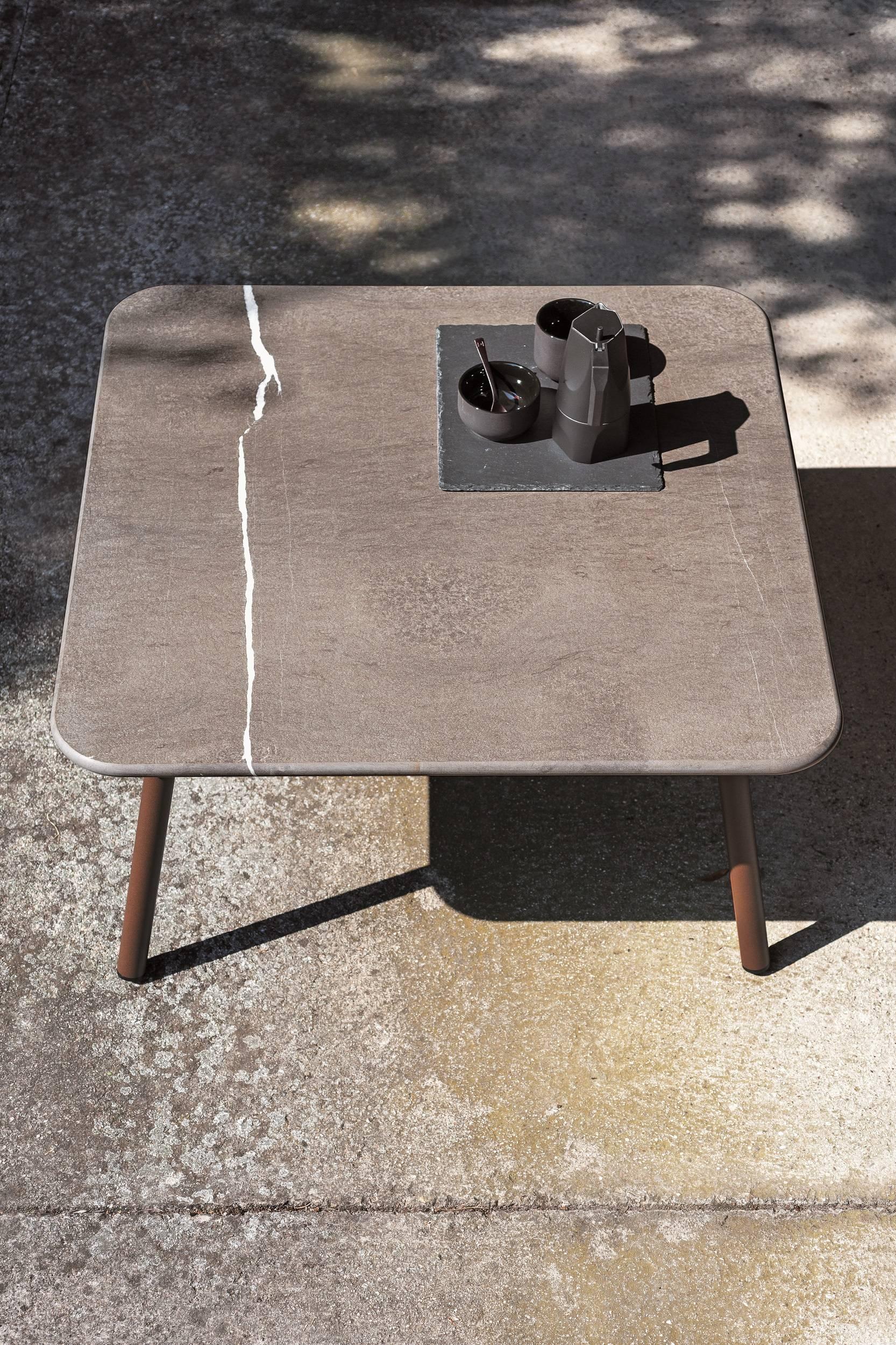 Modern Roda Piper 011 Coffee Table Designed by Rodolfo Dordoni