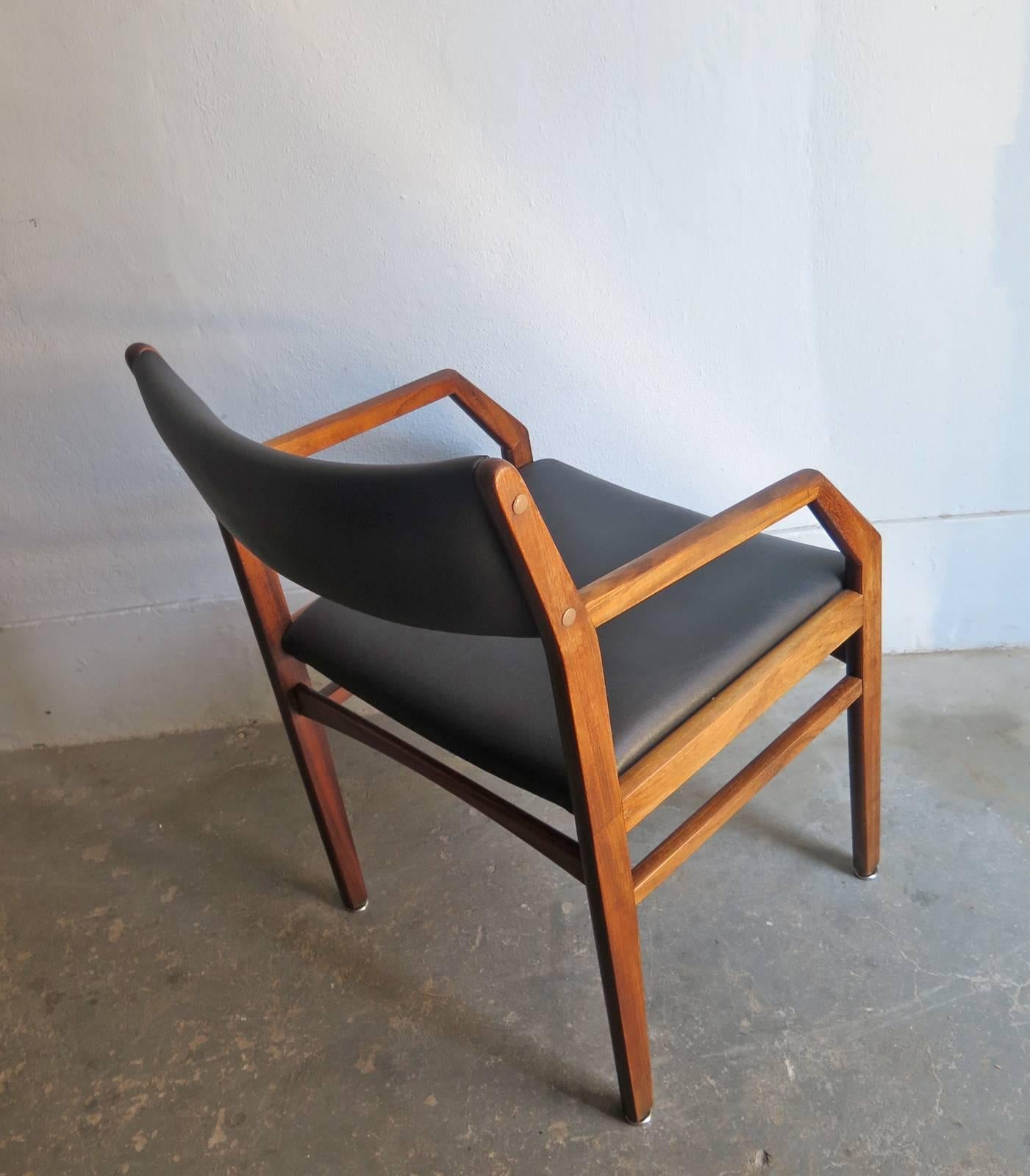 Mid-Century Modern Midcentury Armchair with Black Faux Leather Upholstery For Sale