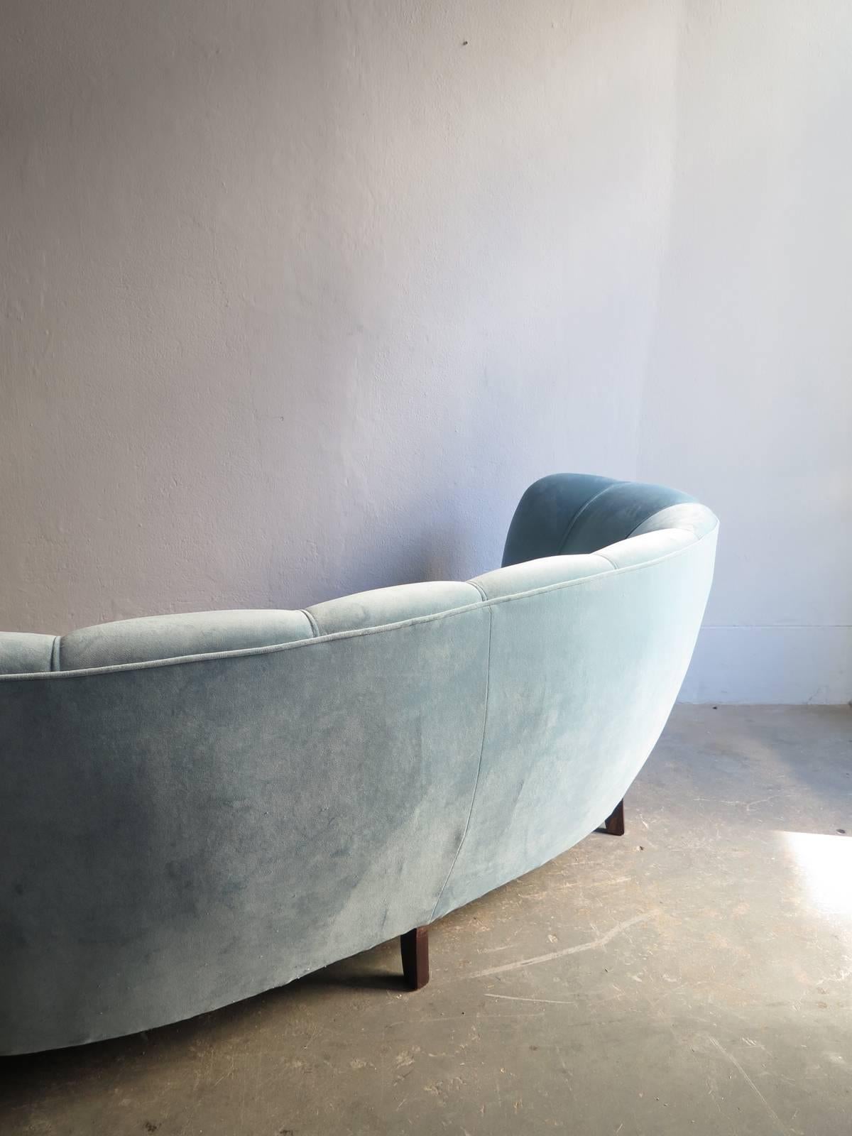 Art Deco Blue Velvet Sofa 3