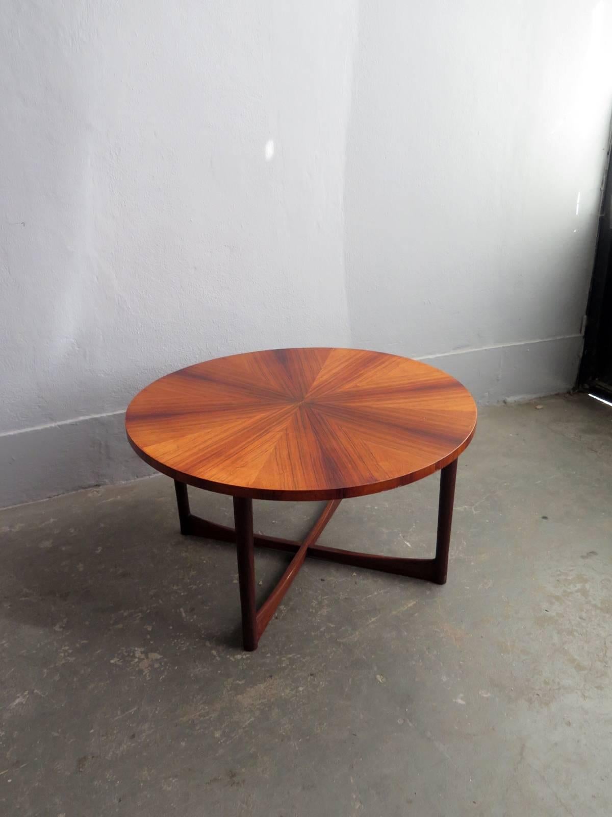 Mid-Century Modern Rosewood Veneer Top in a Teak  Base For Sale