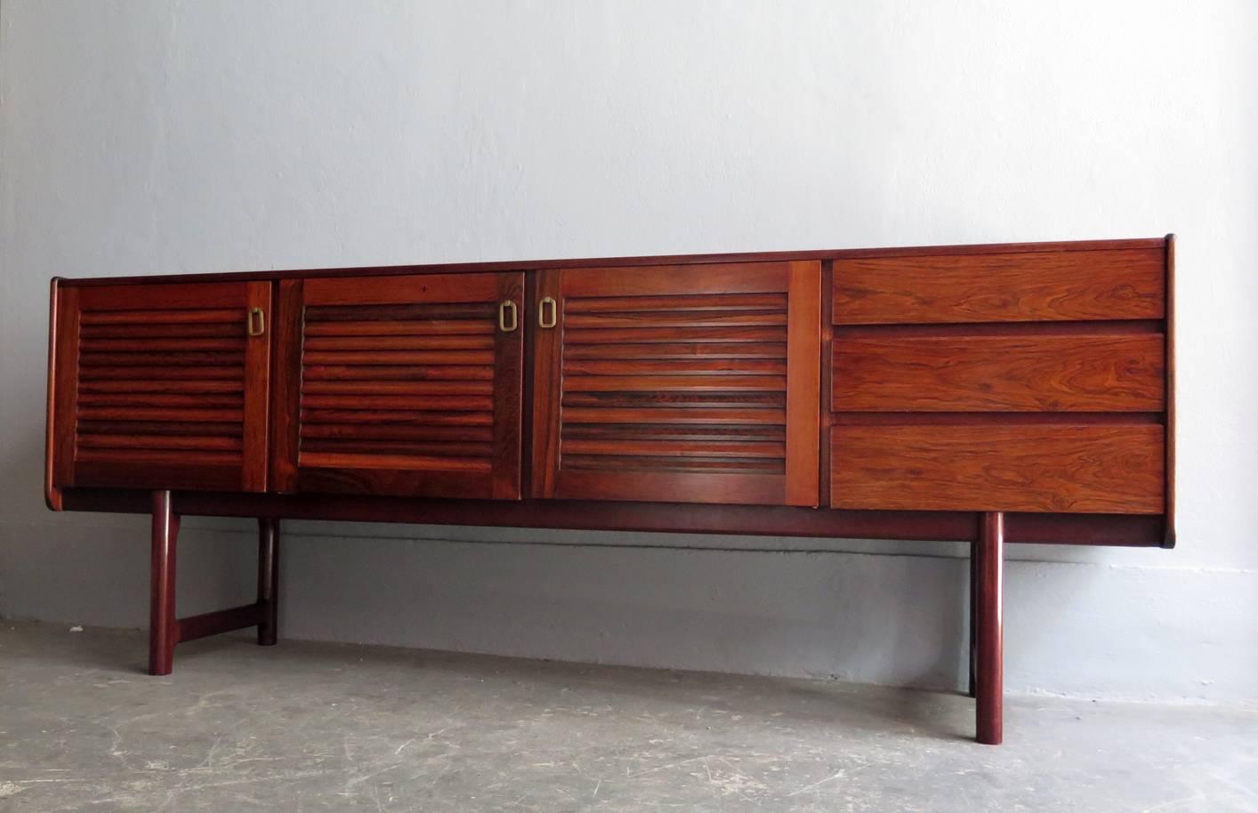 Mid-Century Modern McIntosh Rosewood with Brass Handlers Sideboard