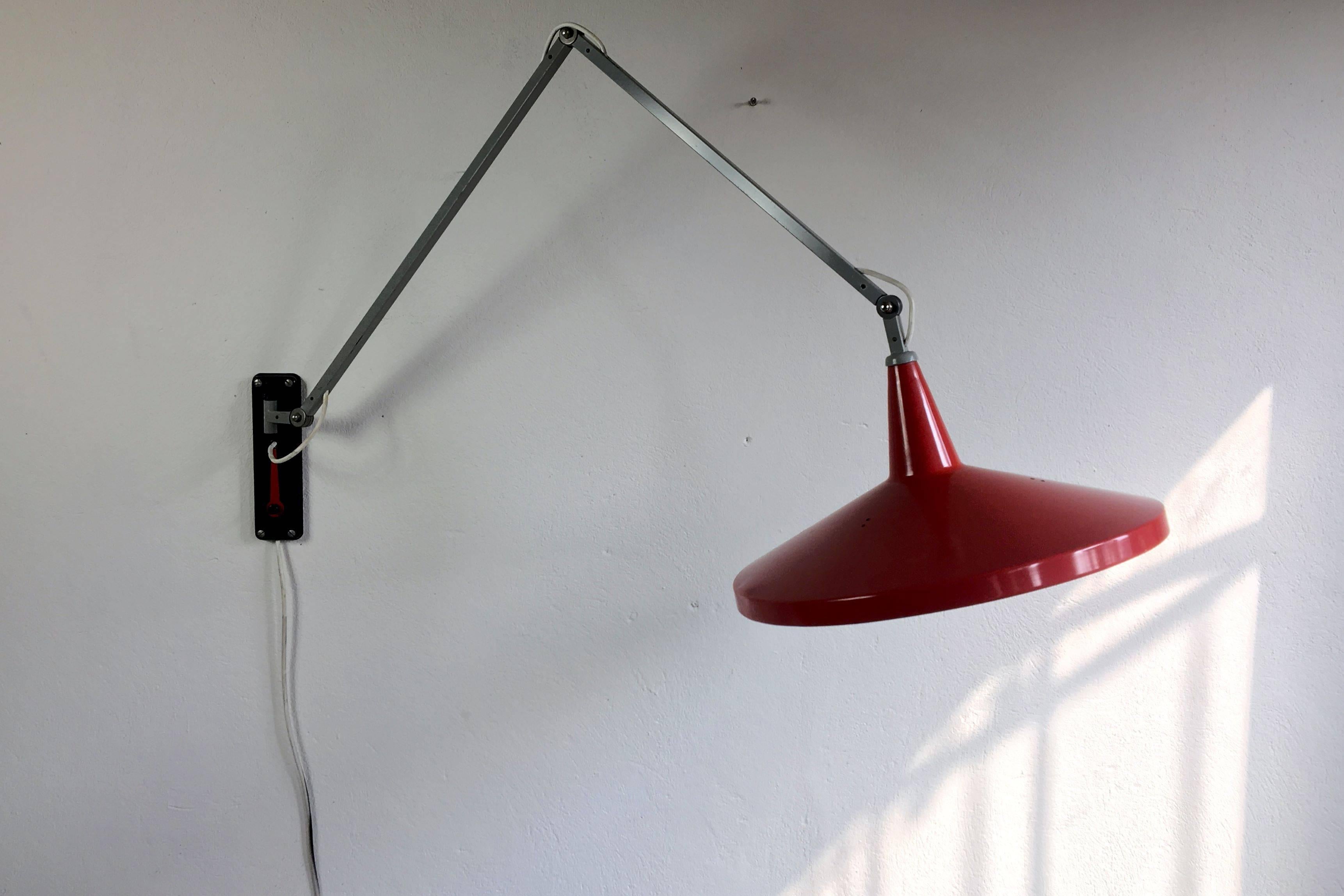 Mid-Century Modern Giso 4050 Wall Lamp by Wim Rietveld for Gispen, 1950s