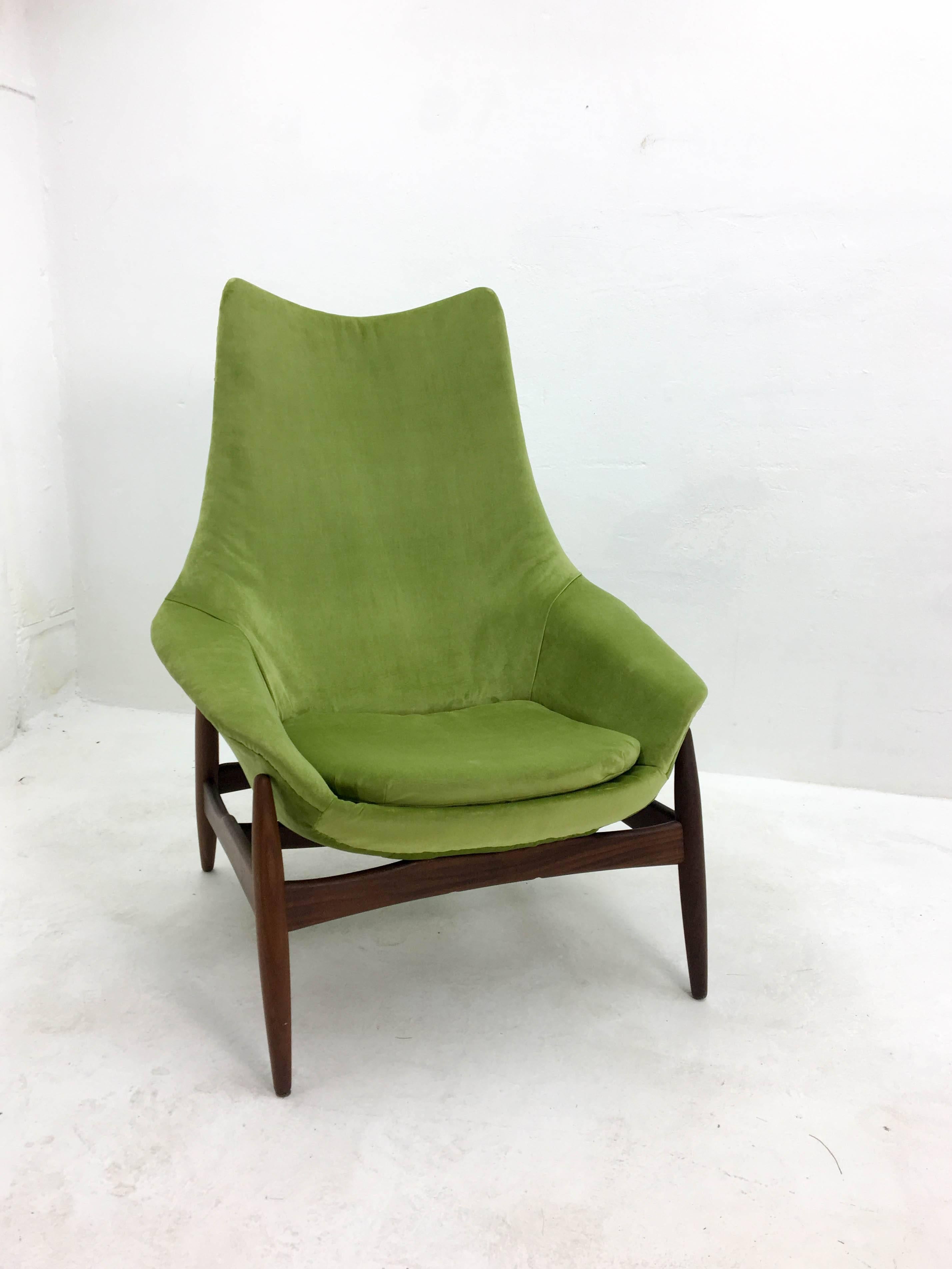 High back lounge chair designed by Henry Walter Klein for Bramin. New green velvet upholstery on a teak base, 1960s.