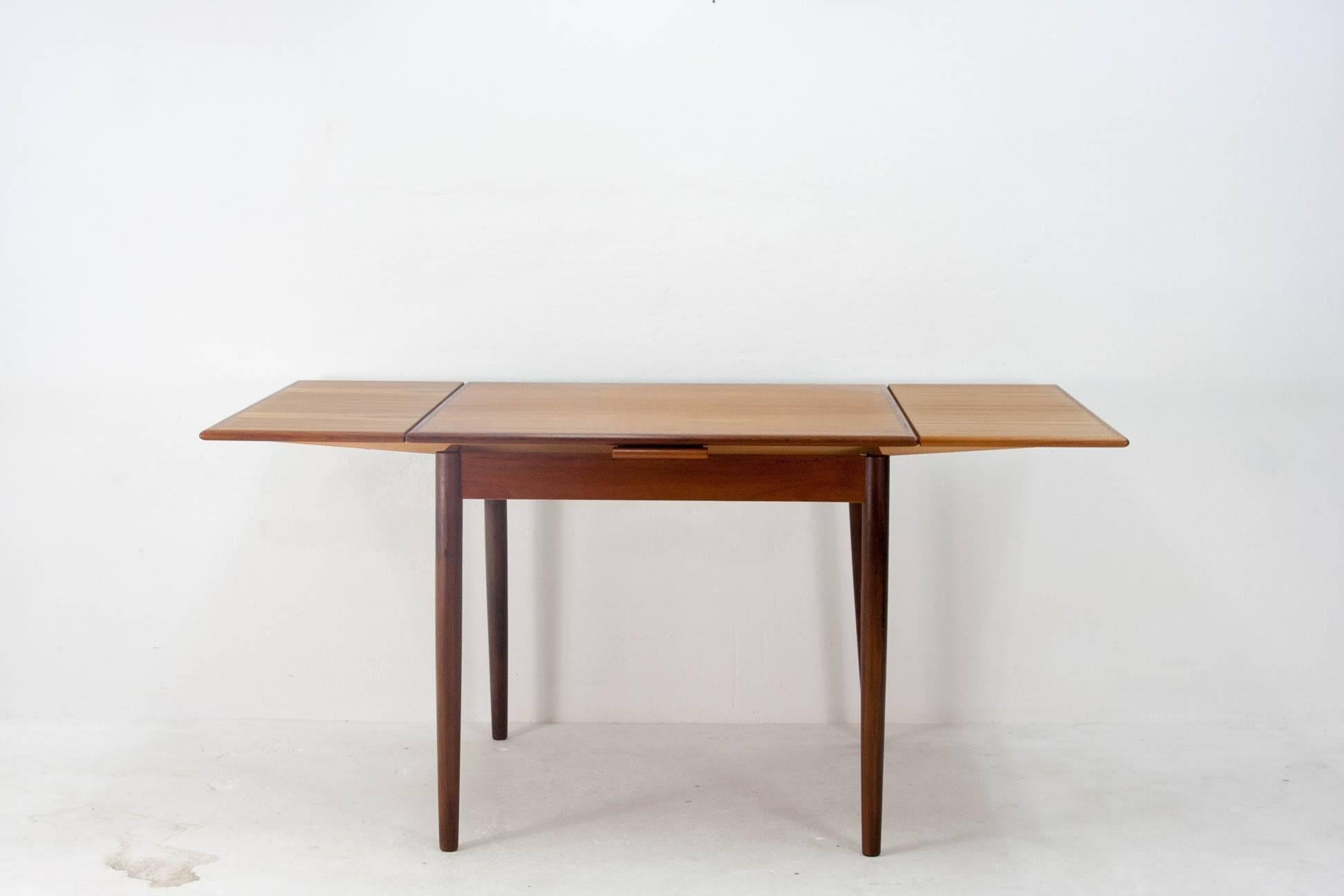 Mid-Century Modern Scandinavian Extendable Table, 1960s