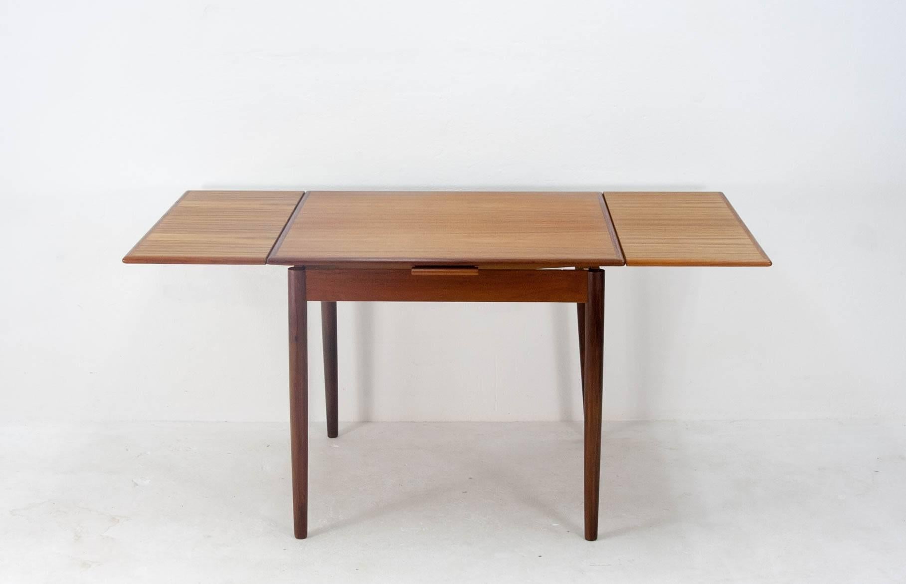 Scandinavian Extendable Table, 1960s In Good Condition In Den Haag, NL