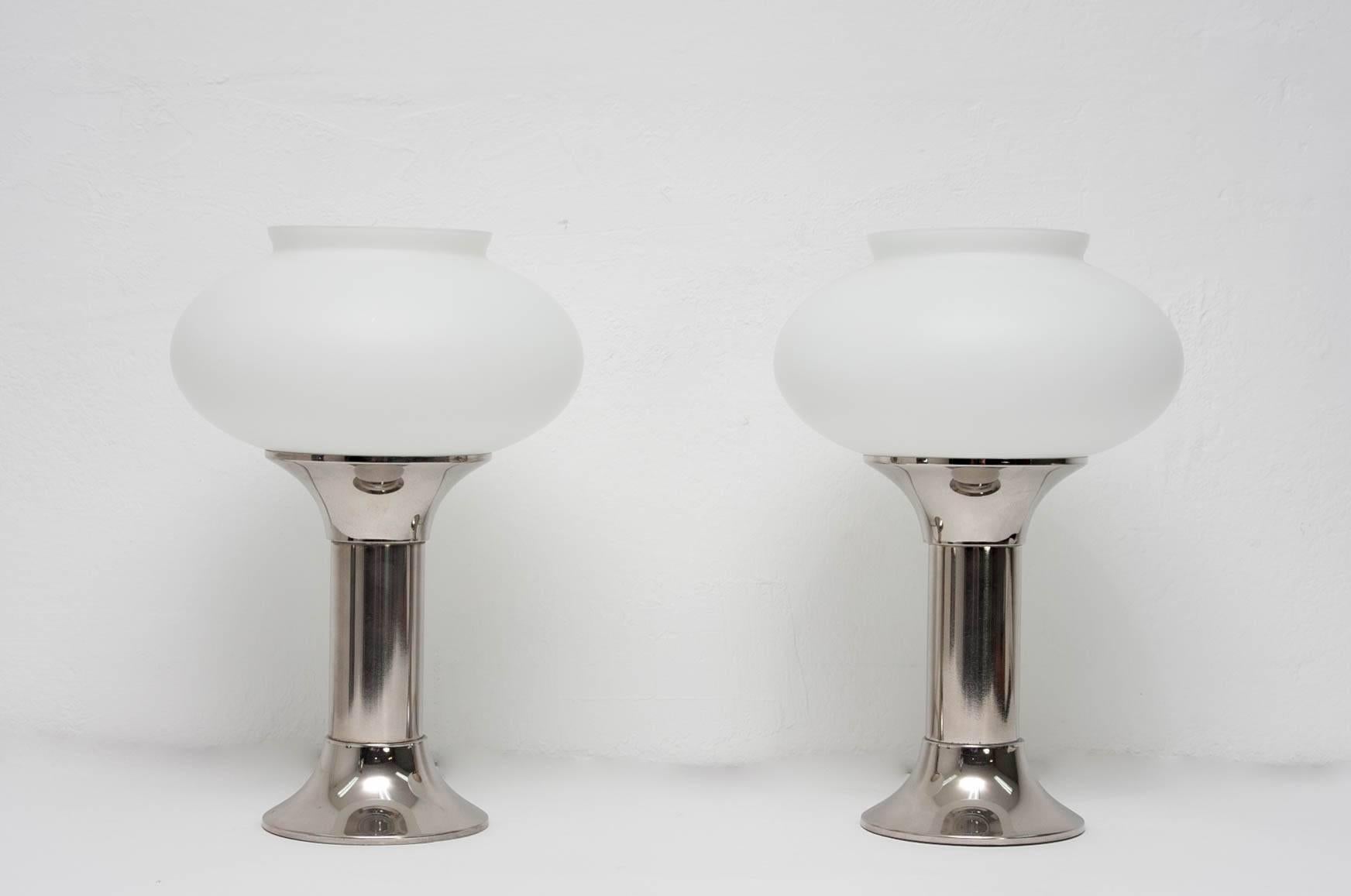 Pair of stylish table lamps from the East-German VEB Narva Company, 1960s. Brushed aluminum bases with satin glass shades.