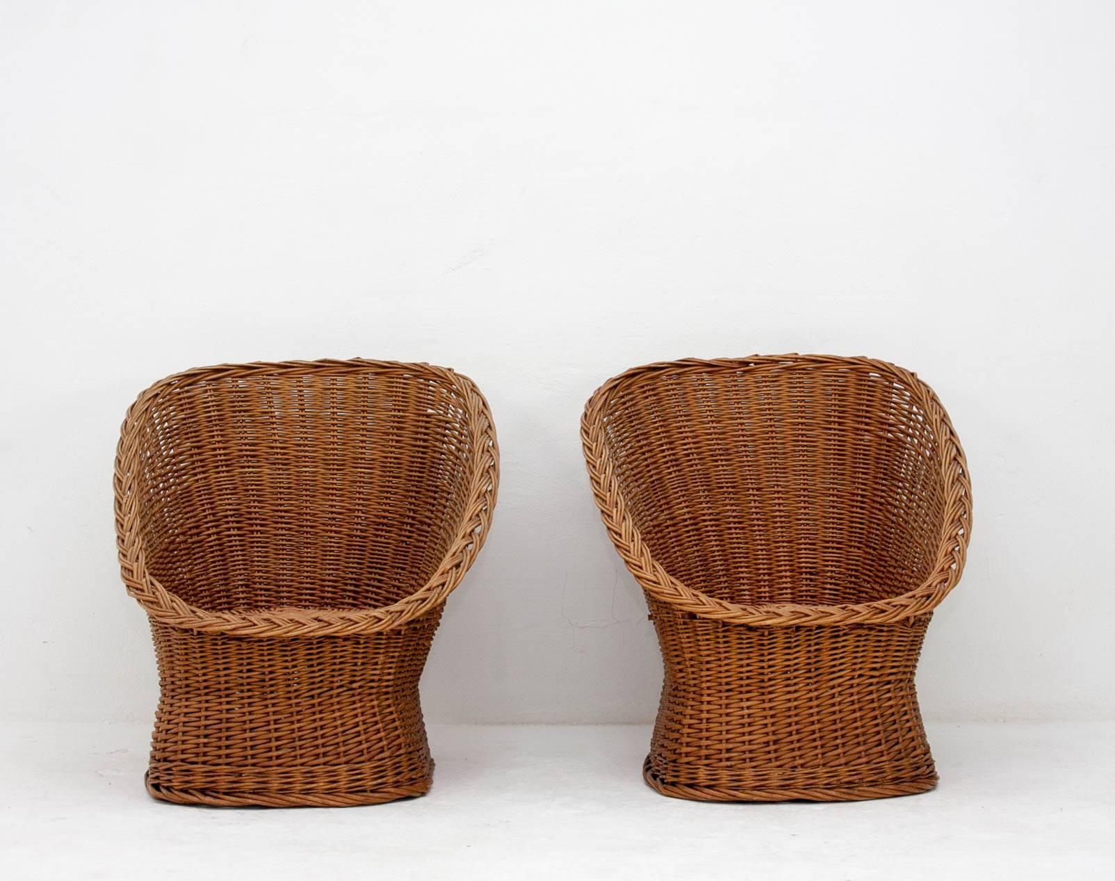 Two 1960s Rattan Lounge Seats and matching loveseat, Gebroeders Jonkers In Good Condition In Den Haag, NL