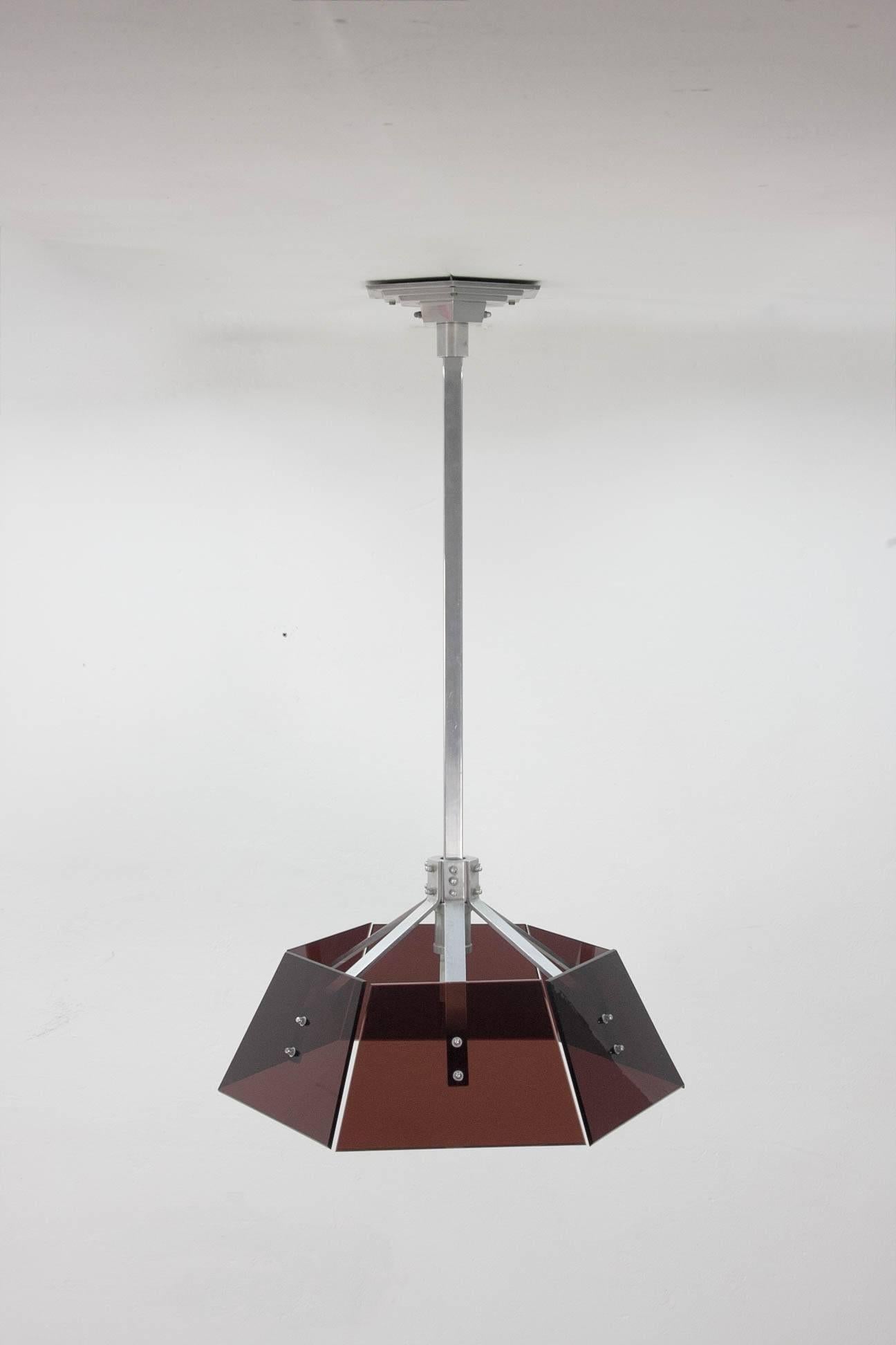 1970s Brown Plexiglass and Aluminum Pendant Light For Sale 2