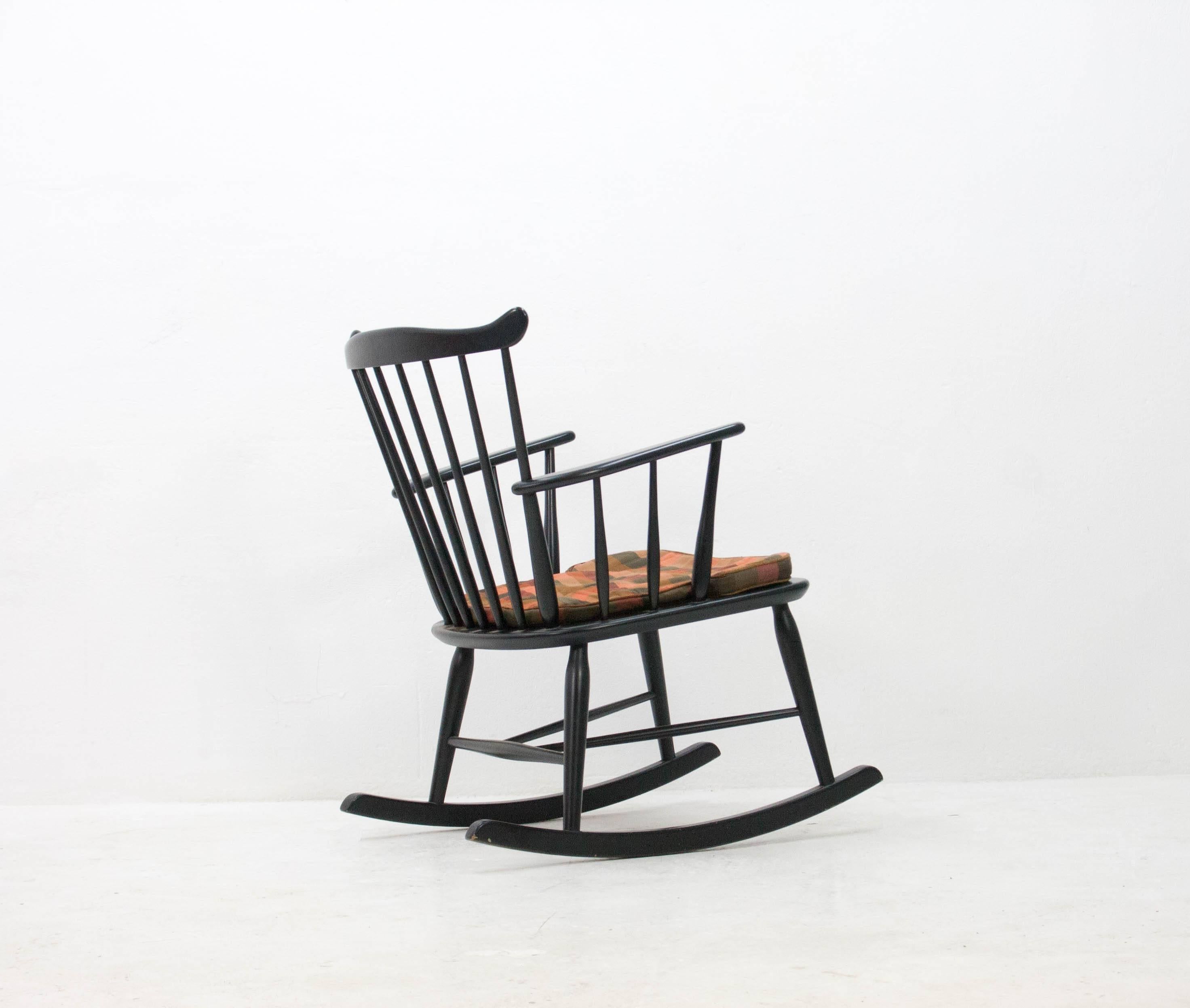 Borge Mogensen Rocking Chair for FDB Møbler, 1950s In Good Condition In Den Haag, NL