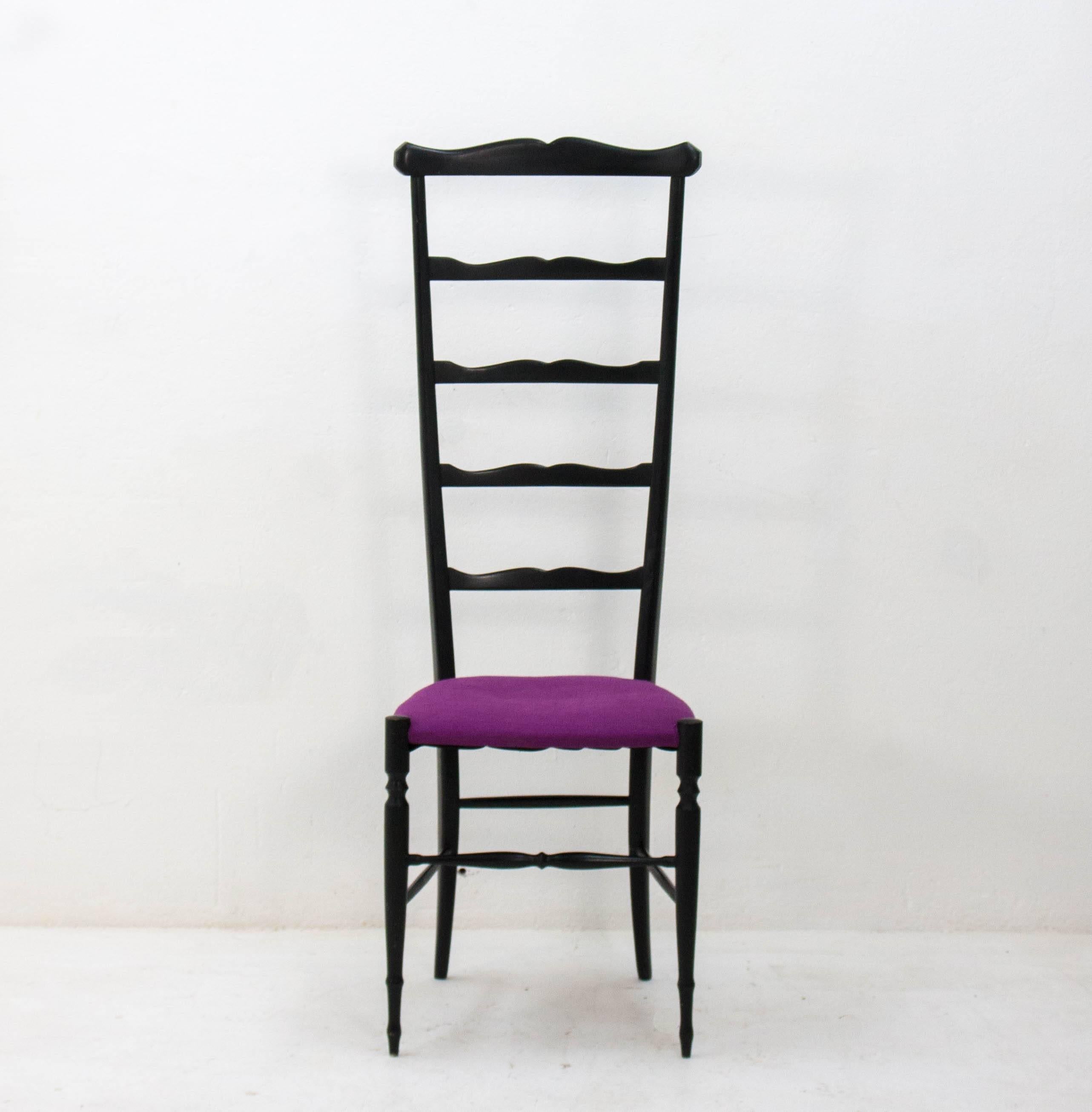 Graceful ladder back, 1940s Italian Chiavari chair. beechwood .