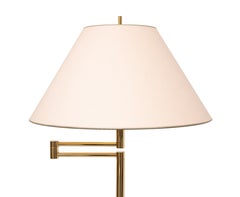 Messing-Schwenkarm-Stehlampe mit Lampenschirm von Herda, 1970er Jahre, Niederlande