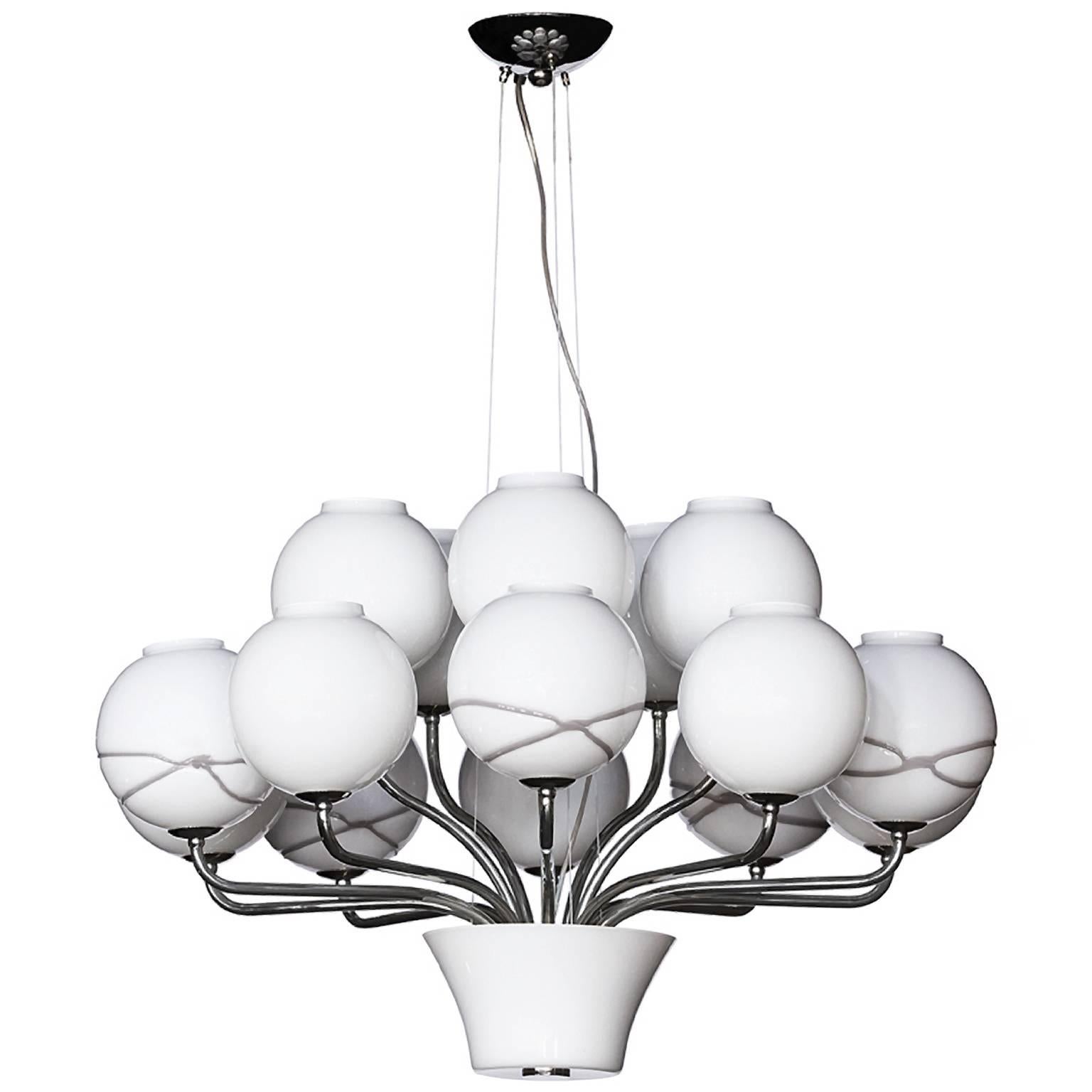 Boblu Carlo Moretti Contemporary Murano Clear and White Glass Chandelier  For Sale at 1stDibs