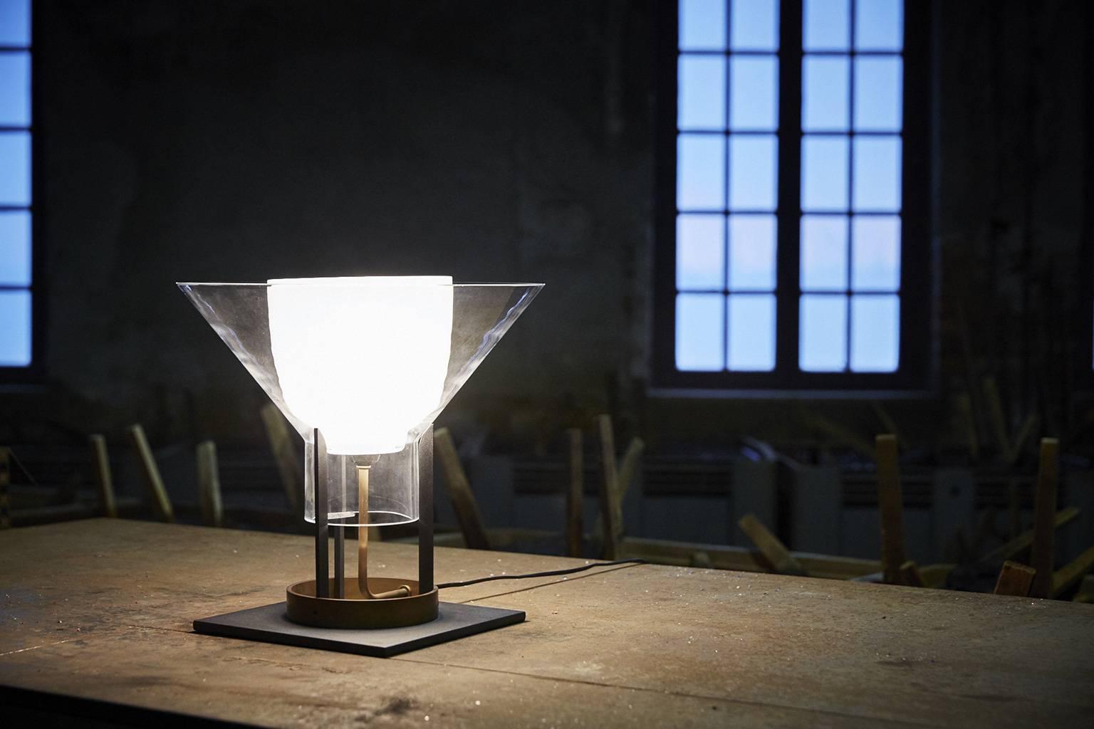 Brass Igra Carlo Moretti Contemporary Mouth Blown Murano Clear Glass Table Lamp For Sale