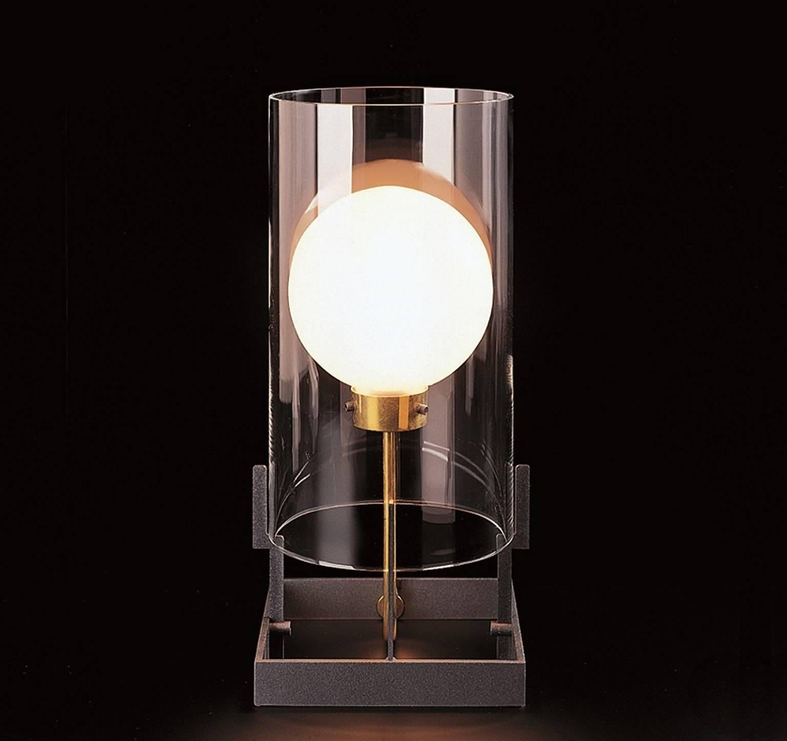 italien Quati Carlo Moretti lampe de bureau contemporaine en verre de Murano soufflé à la bouche transparent en vente