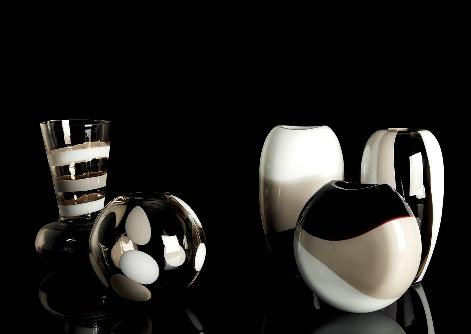Carlo Moretti Ogiva contemporary mouth blown Murano glass vase in an elegant combination of transparent steel colored glass, opaque milk white, grey and black glass.