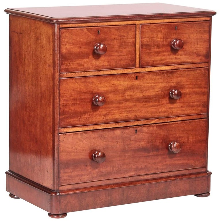 Outstanding Quality Antique Mahogany Inlaid Chest of Drawers For Sale at 1stdibs