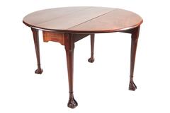 Georgian Mahogany Drop-Leaf Dining Table