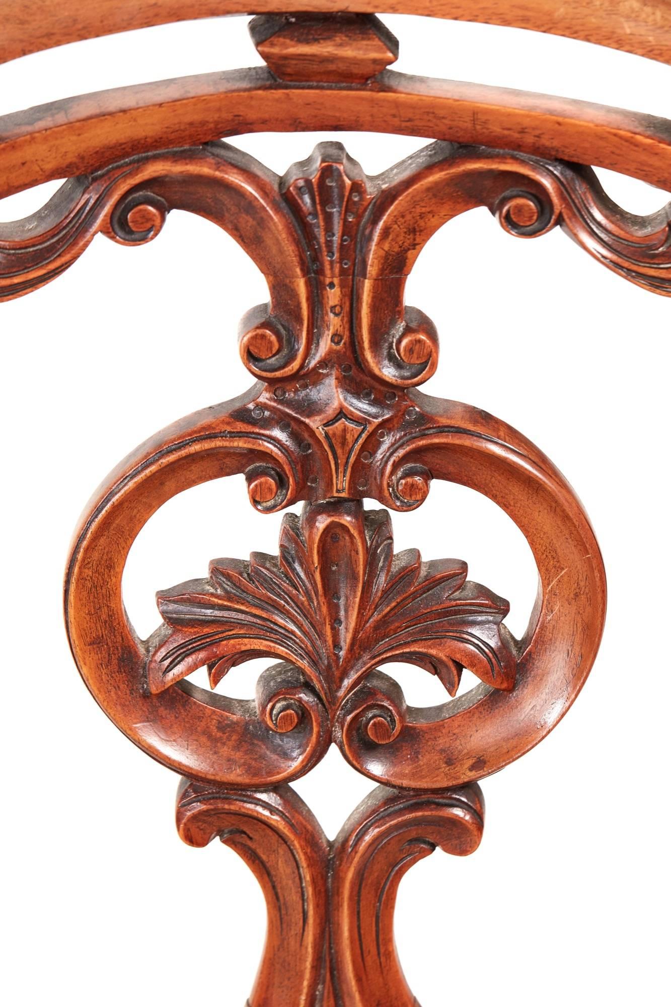 European Quality Set of Six Victorian Carved Walnut Dining Chairs For Sale