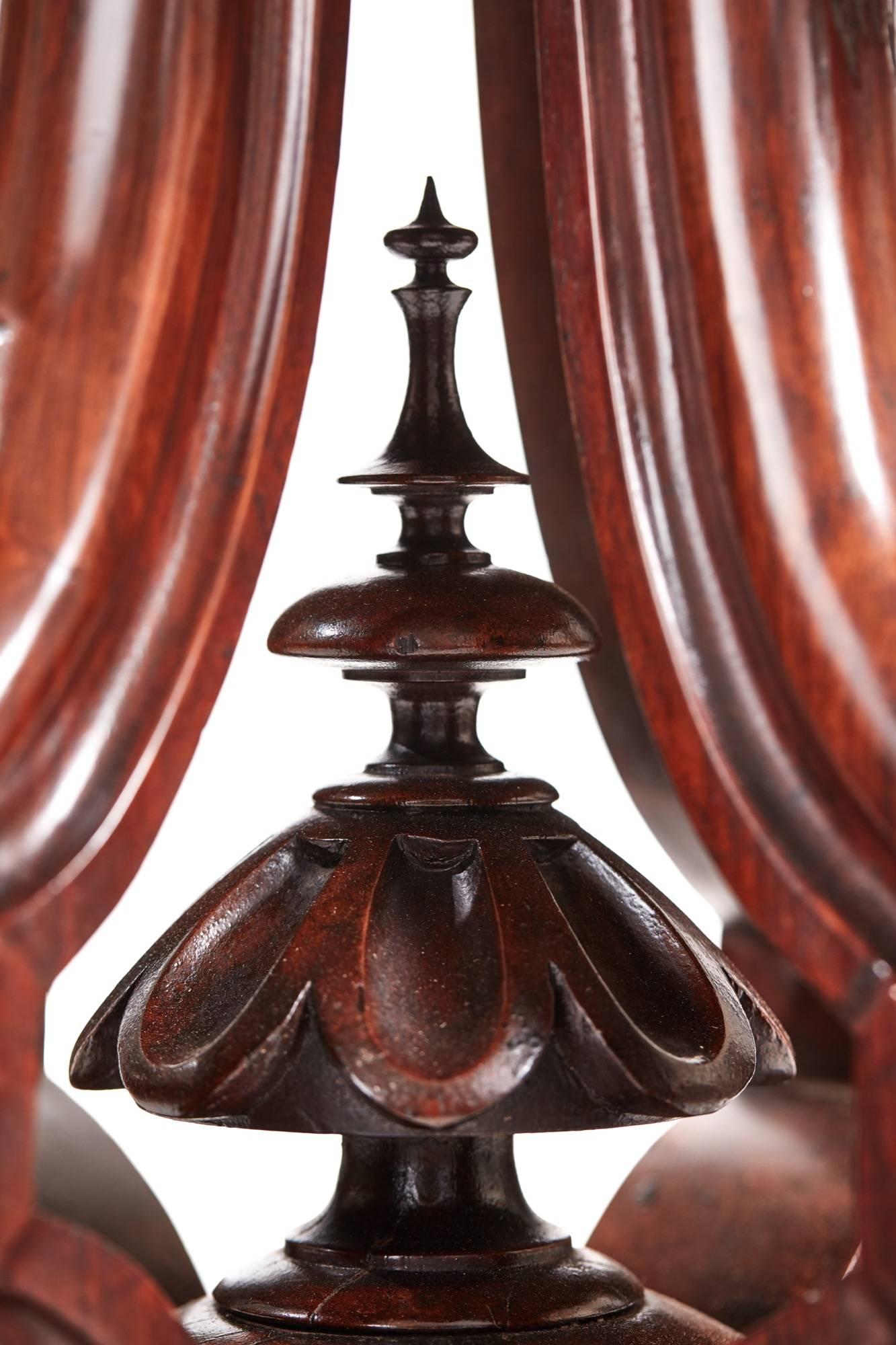 19th Century Fine Burr Walnut Inlaid Centre Table For Sale