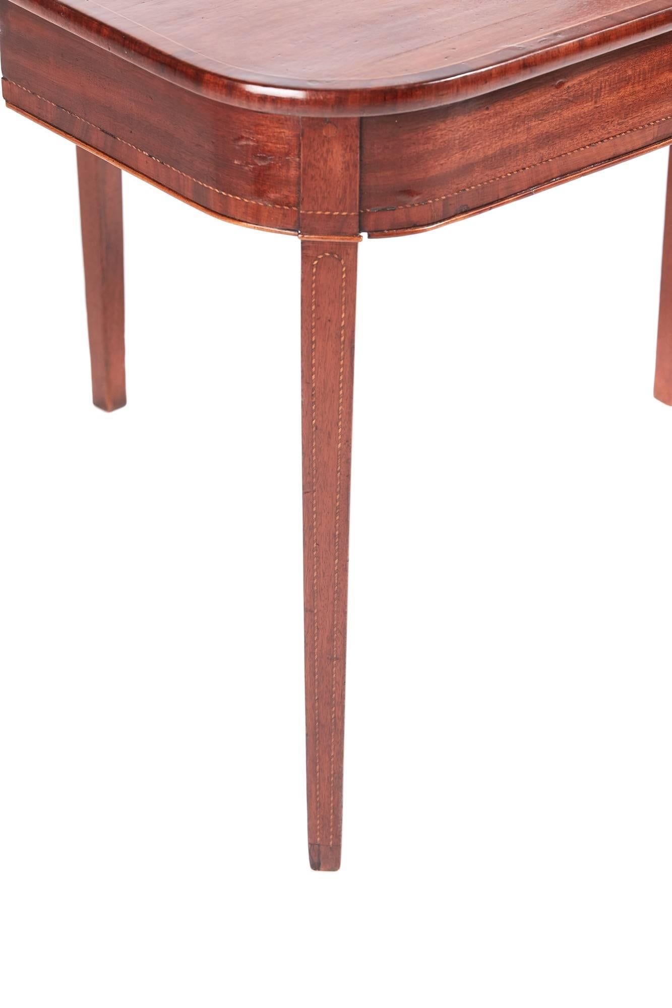 George III Mahogany Inlaid Tea Table In Good Condition For Sale In Stutton, GB