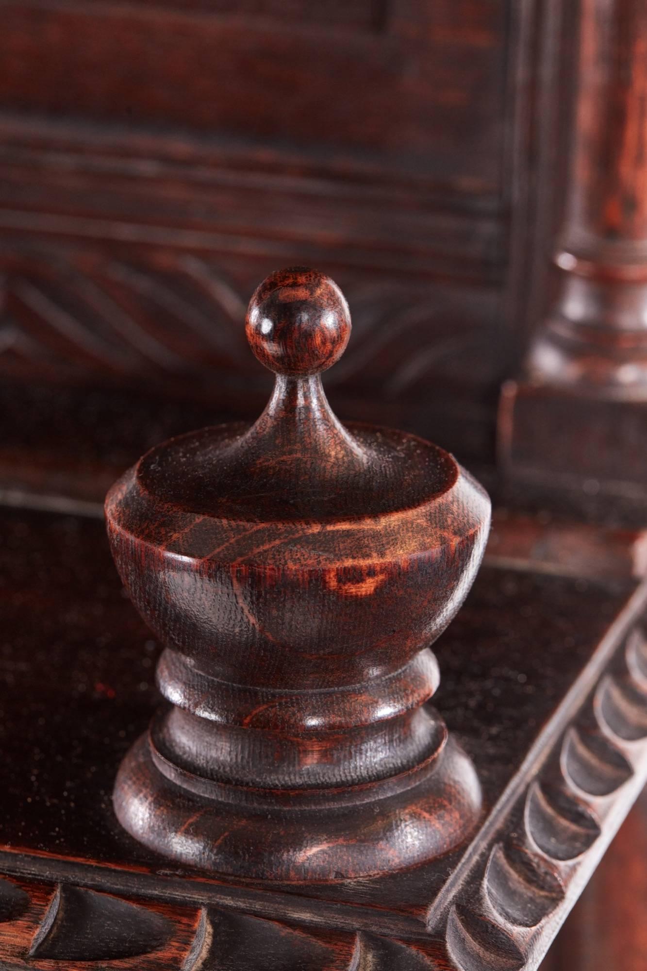 Fantastic Antique Carved Oak Dresser In Excellent Condition For Sale In Stutton, GB