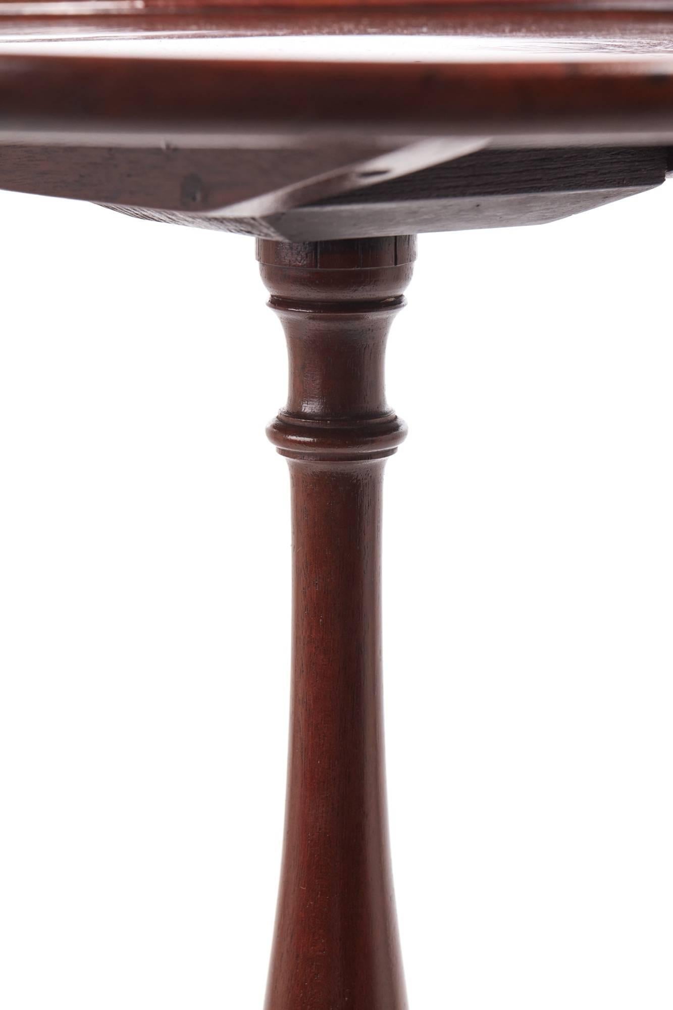 Fine George III Mahogany Circular Dish Top Tripod Wine/Lamp Table 1