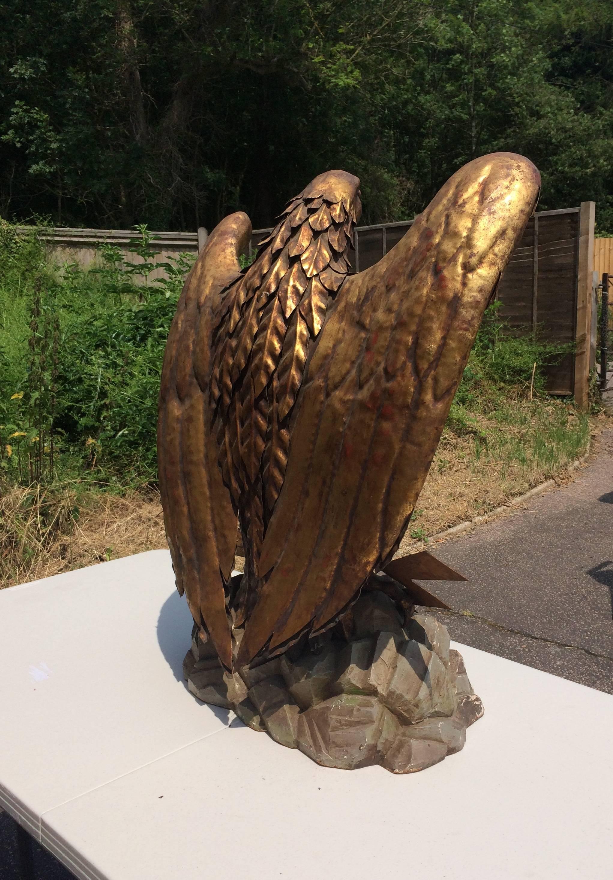 Eagle Sculpture by S. Salvadori In Good Condition For Sale In Warlingham, GB