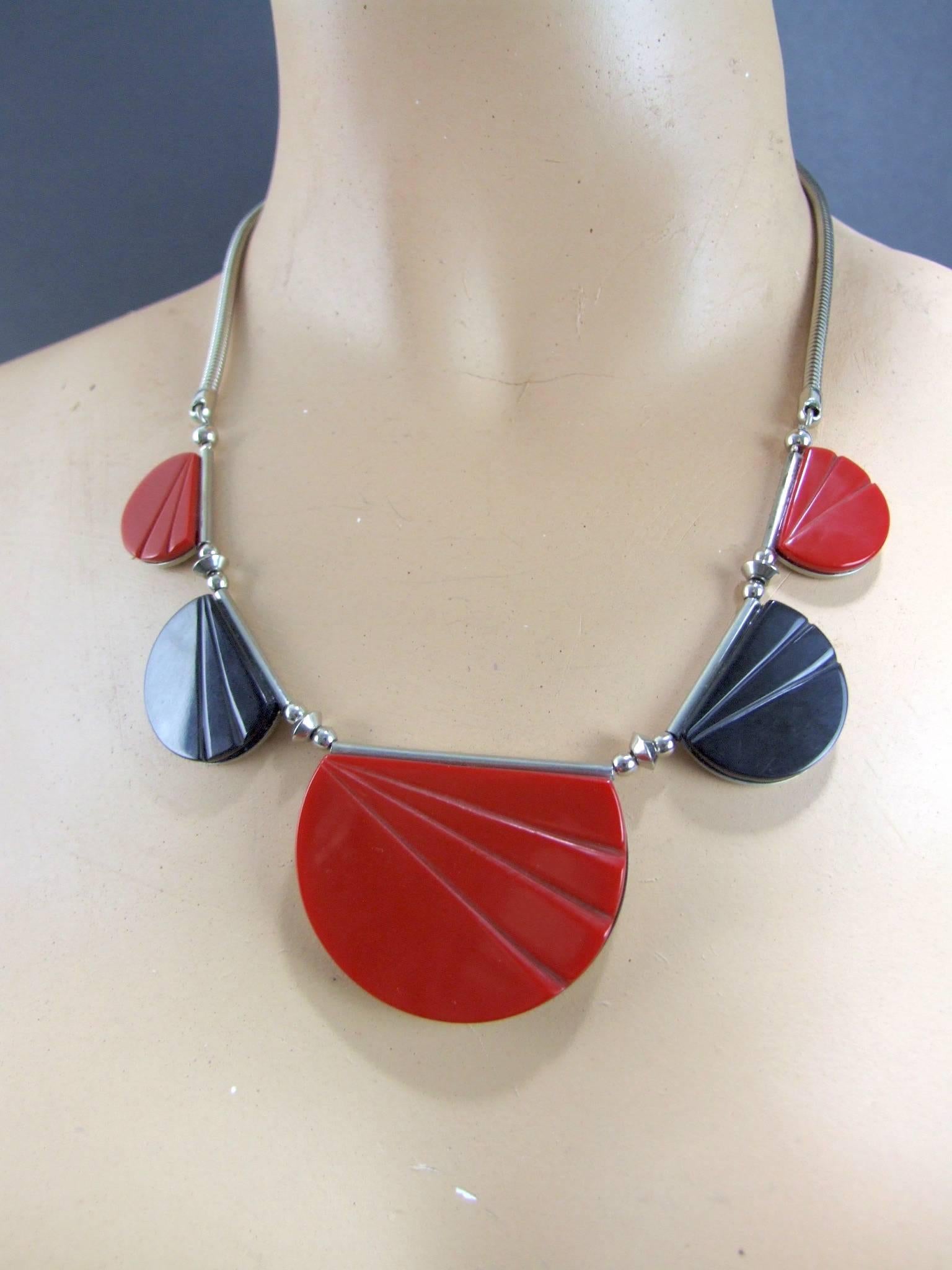Modernist Art Deco Necklace by Jakob Bengel, circa 1930 In Excellent Condition For Sale In Warlingham, GB