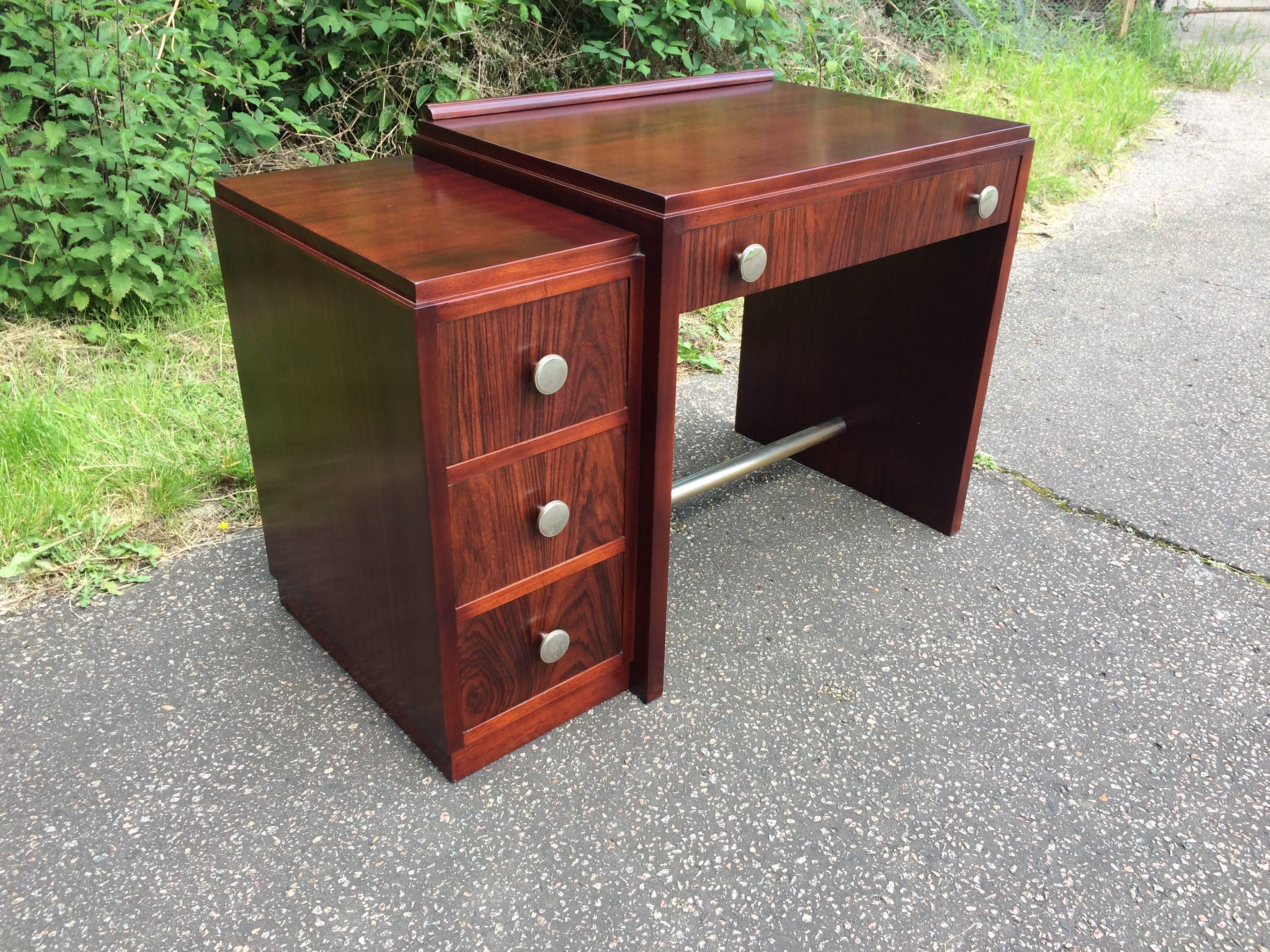 Mid-20th Century French Art Deco Rosewood Desk For Sale