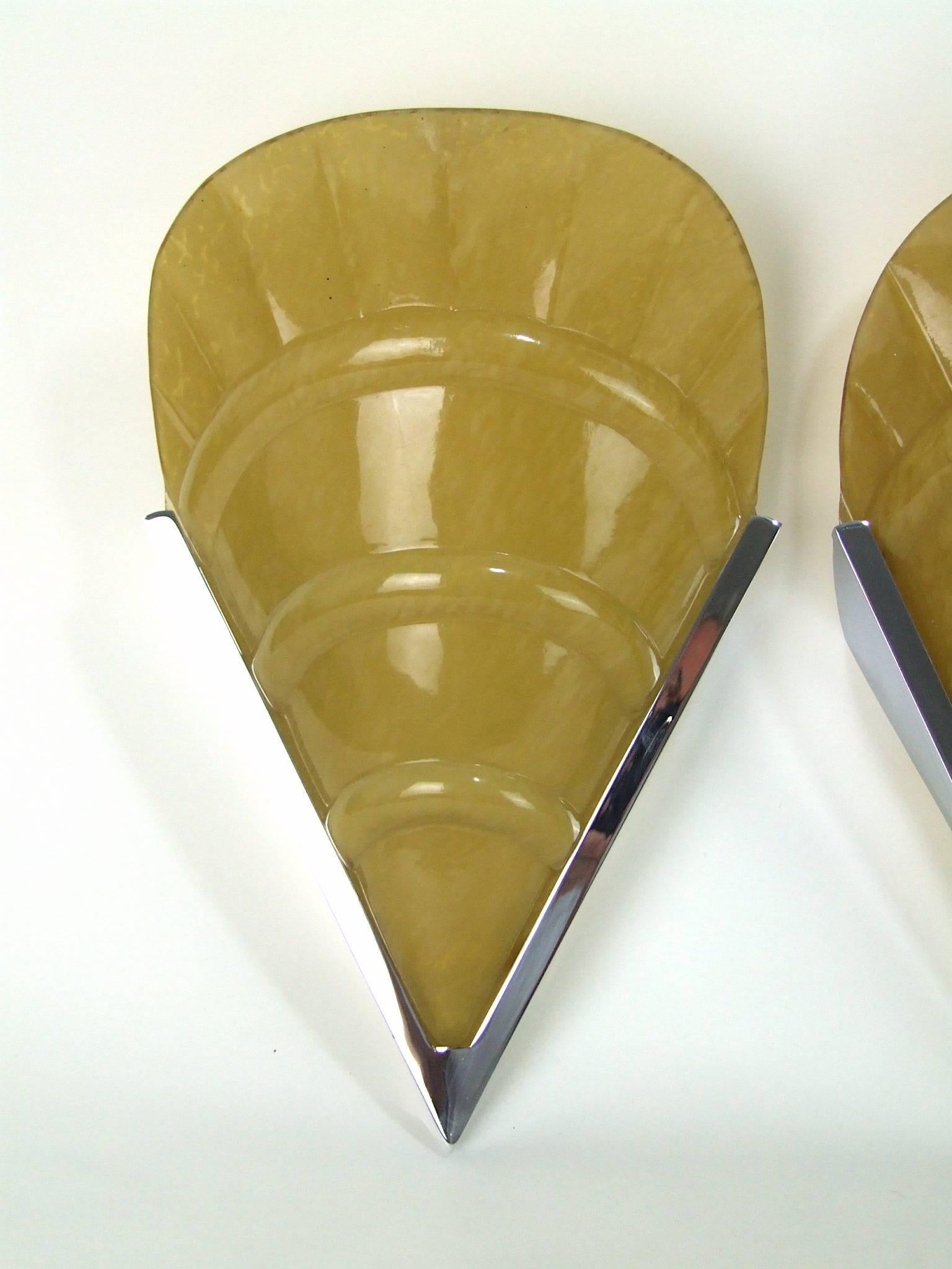 Art Glass Set of Three French Art Deco Wall Lights For Sale