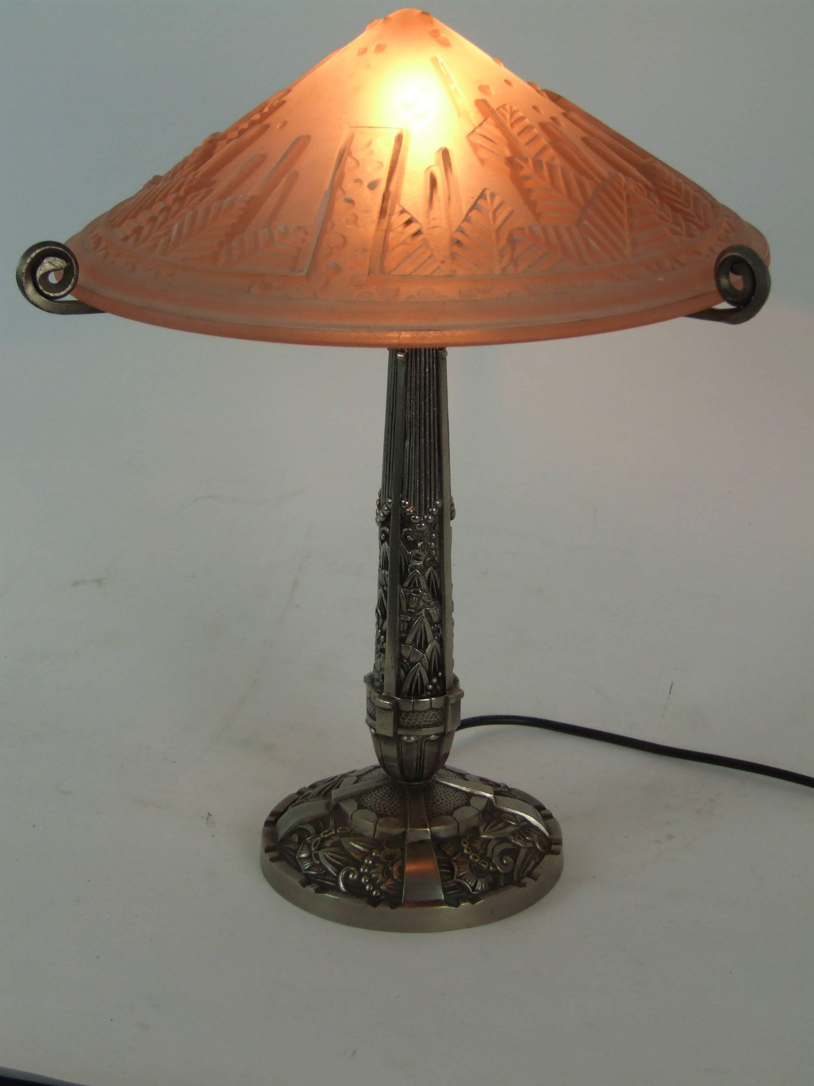 Bronze Table Lamp by Muller Freres For Sale 2