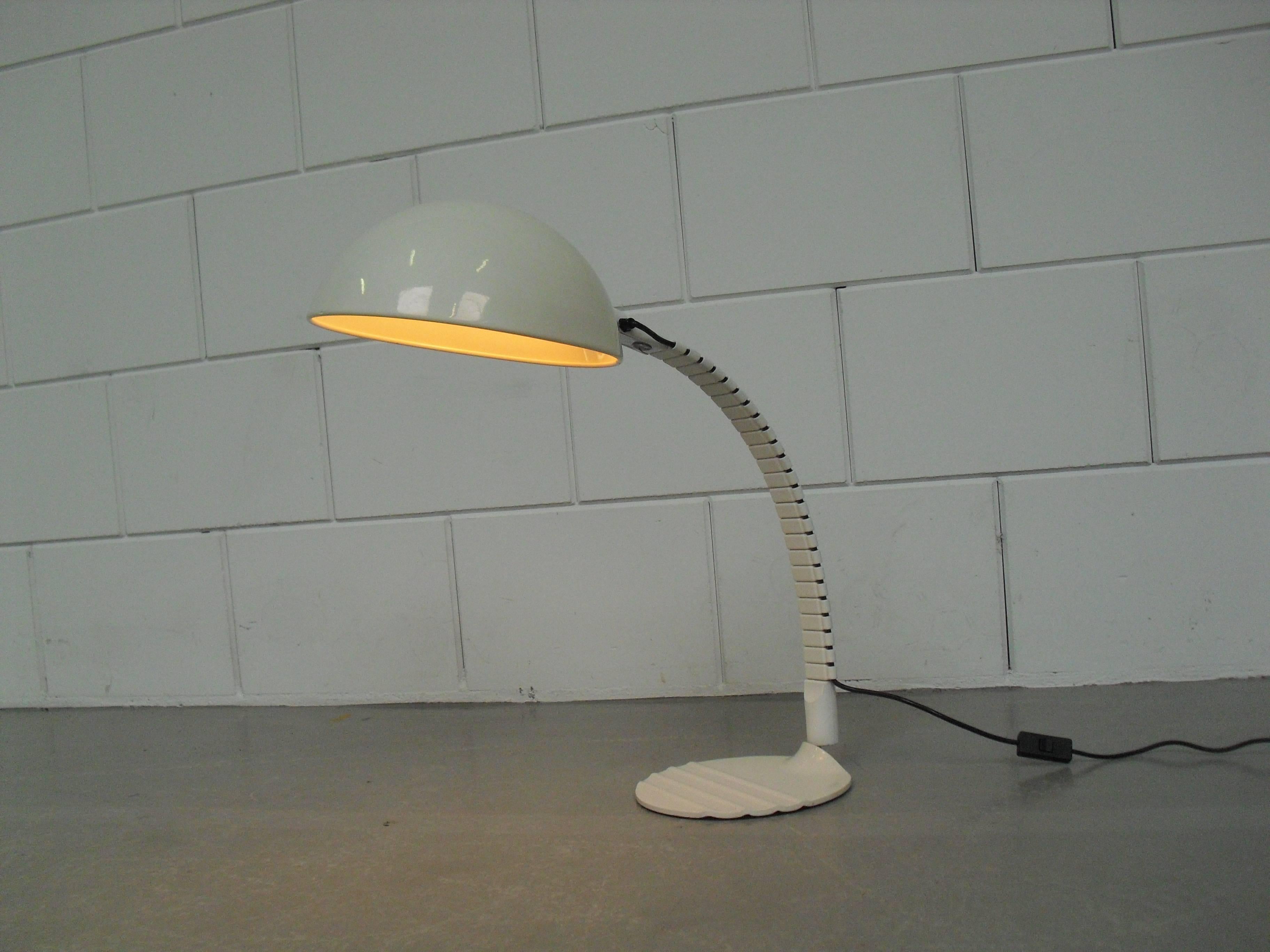 Mid-Century Modern Elio Martinelli Flex Calotta '660' Table lamp by Martinelli Luce, 1960s