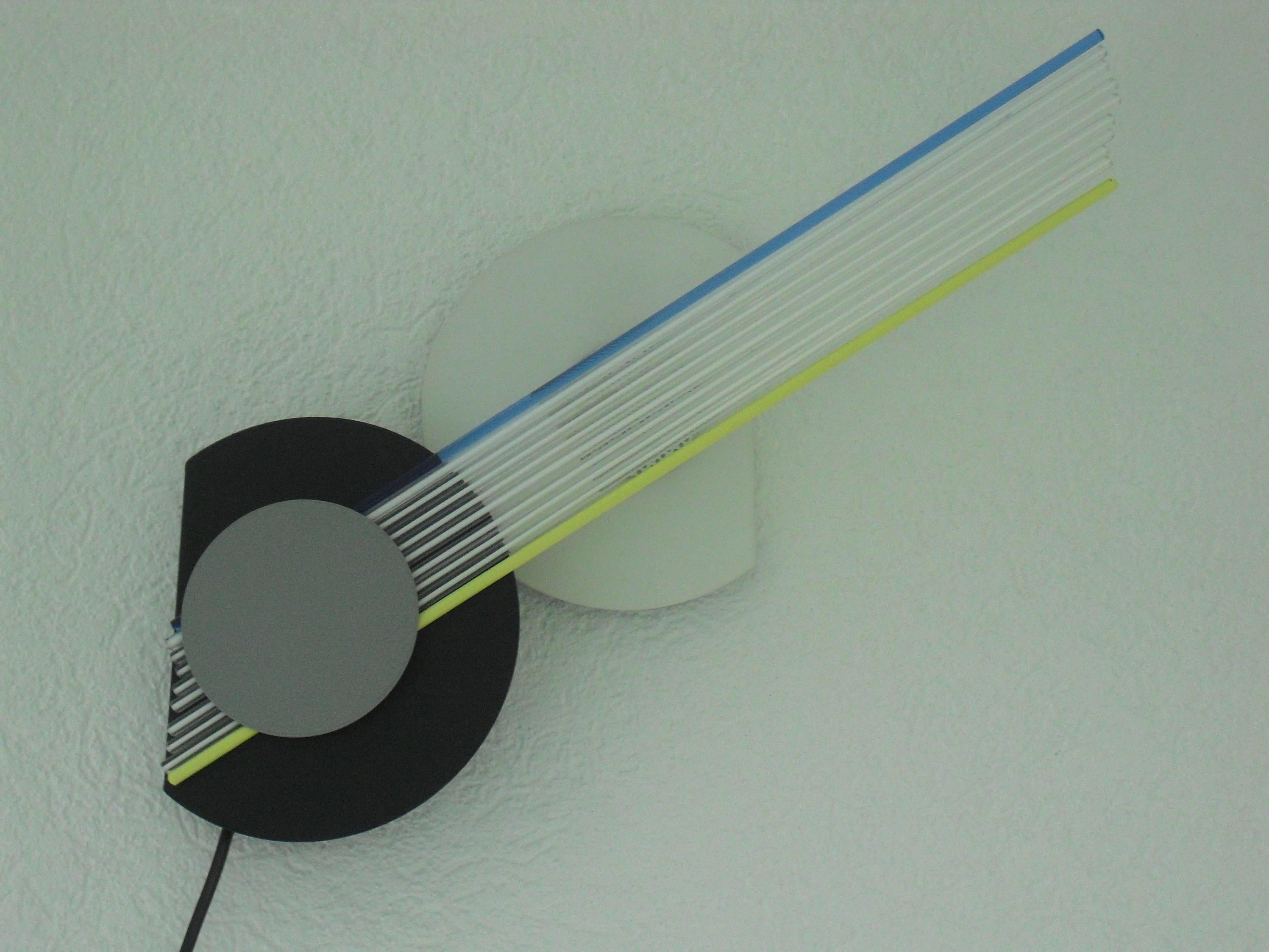 Modern Radical Design Neogetti Italy Wall Lamp Memphis Style, 1980s