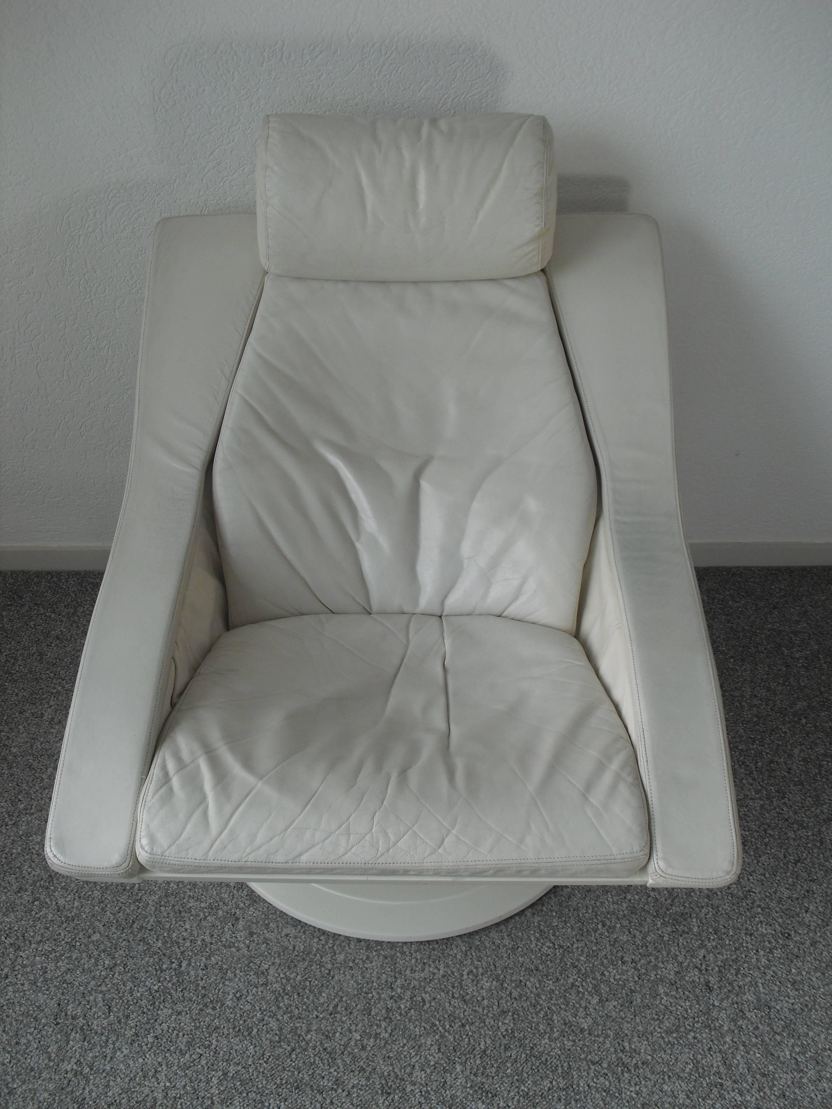 20th Century Nelo Sweden 'Move' Swivel Lounge Chair by Takashi Okamura & Erik Marquardsen